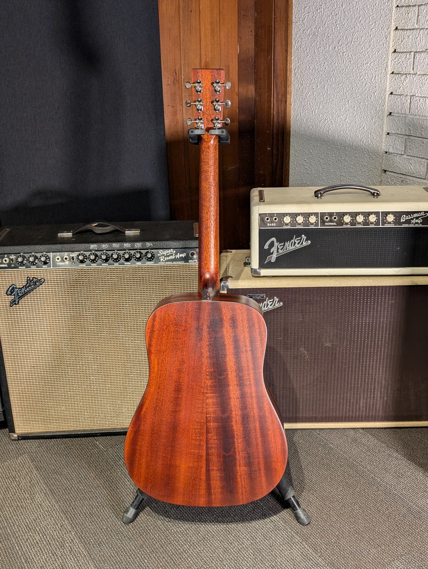 Eastman E1D Dreadnought Acoustic Guitar w/Gig Bag - Classic Finish (Serial #M2153792)