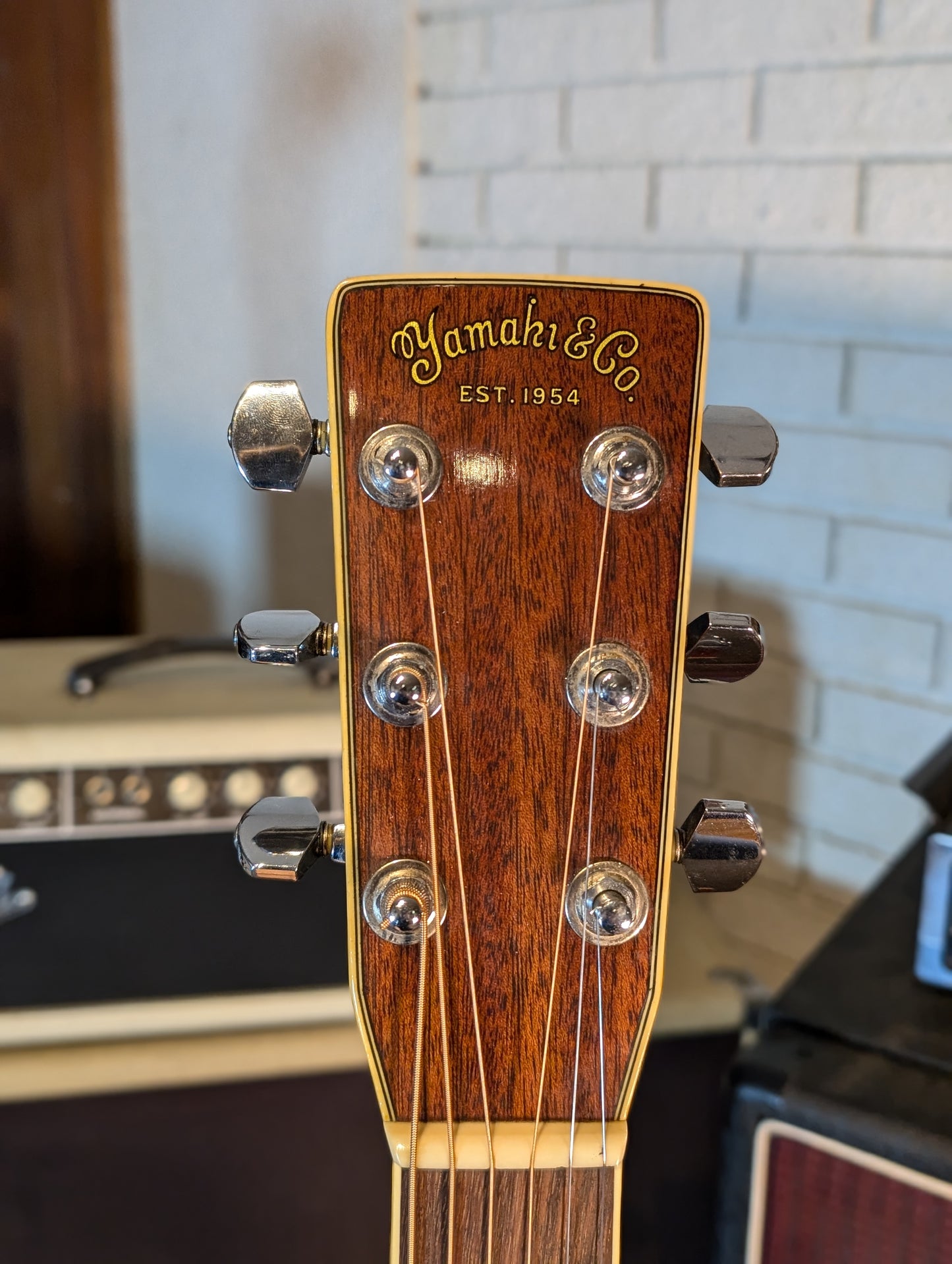 Yamaki Y40D Woodcraft Dreadnought Acoustic Guitar (Late 1970's)
