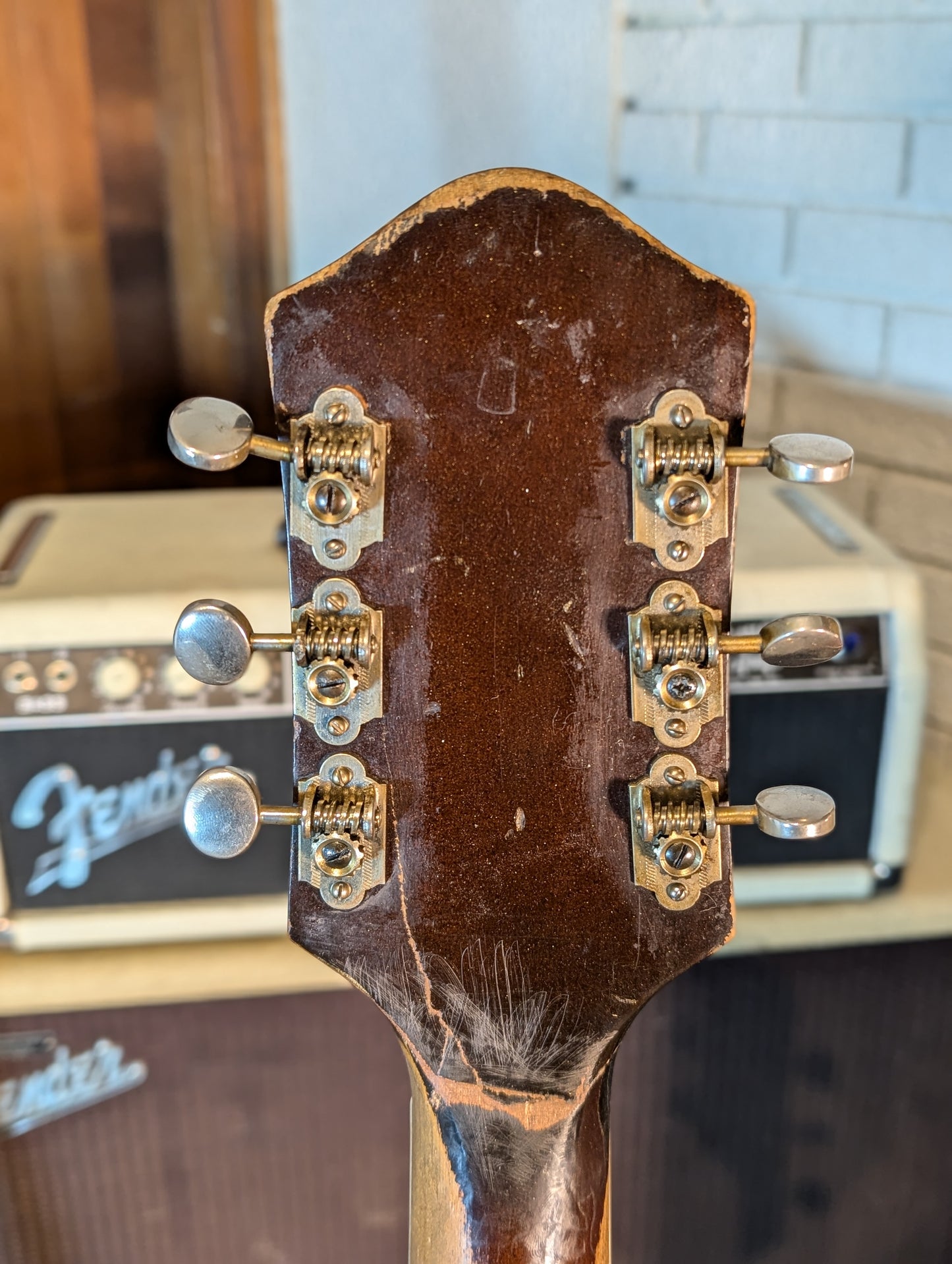 Harmony H62 Hollowbody Electric Guitar - Sunburst (1953-1956)