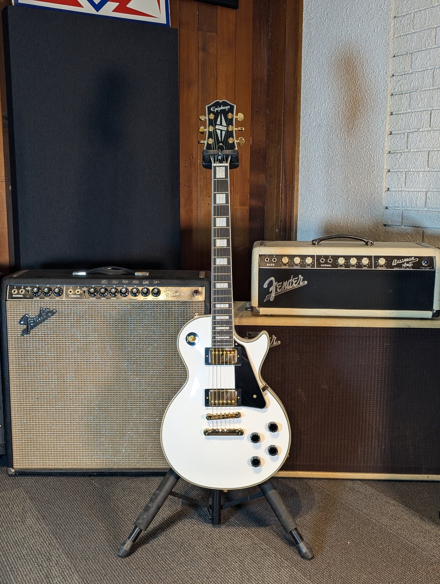 Epiphone Les Paul Custom Electric Guitar w/Gig Bag - Alpine White (2022)