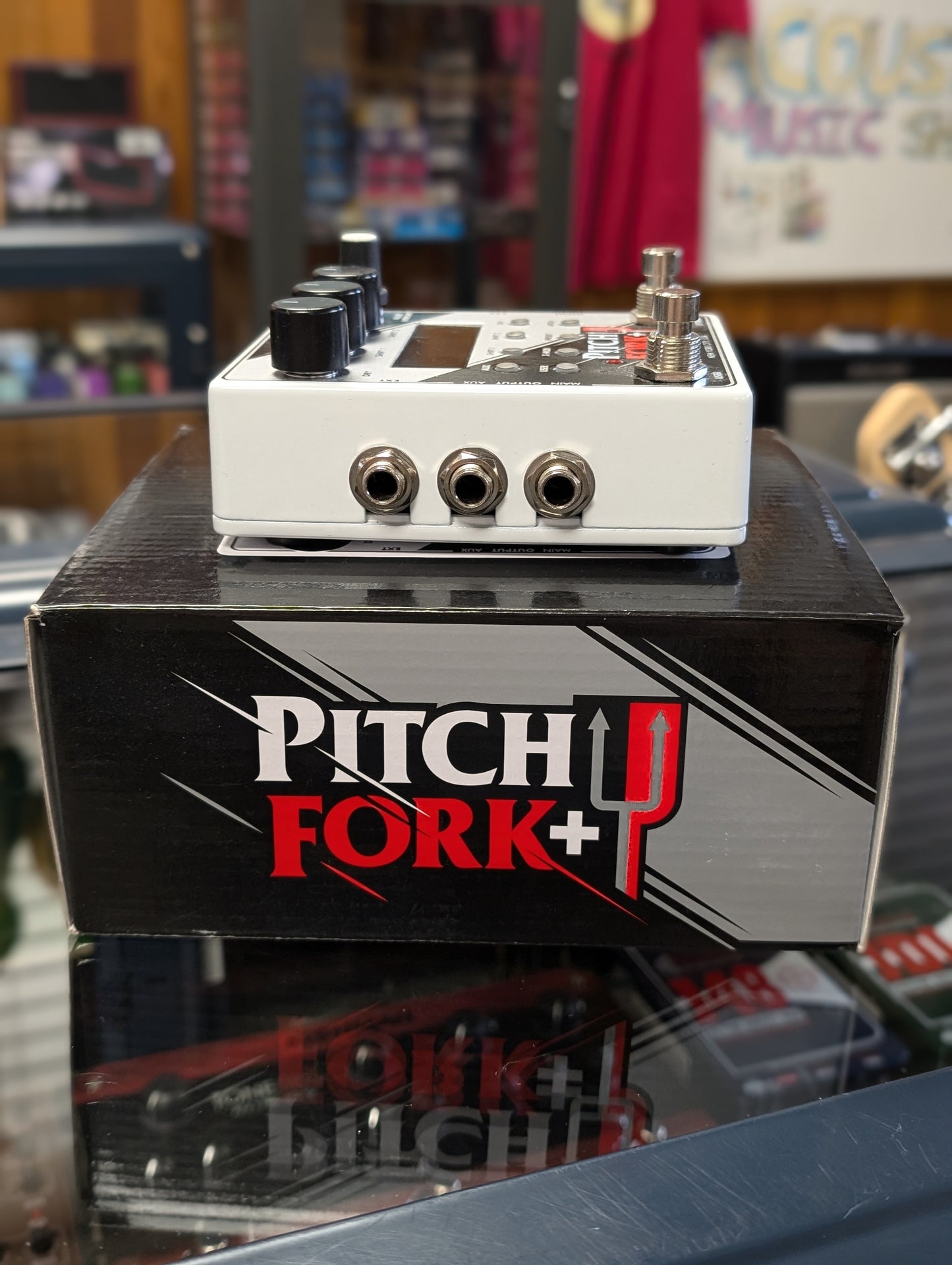 Electro-Harmonix Pitchfork+ Polyphonic Pitch Shifter w/Box (Used)