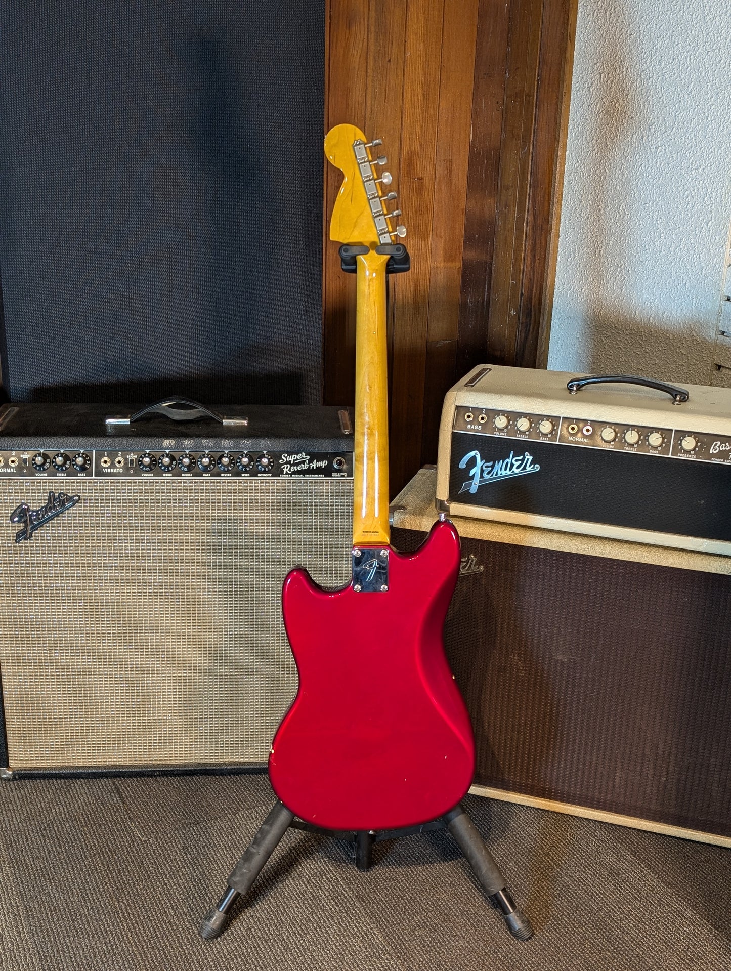 Fender Made in Japan MG69/MH Mustang Electric Guitar - Candy Apple Red (2010-2011)