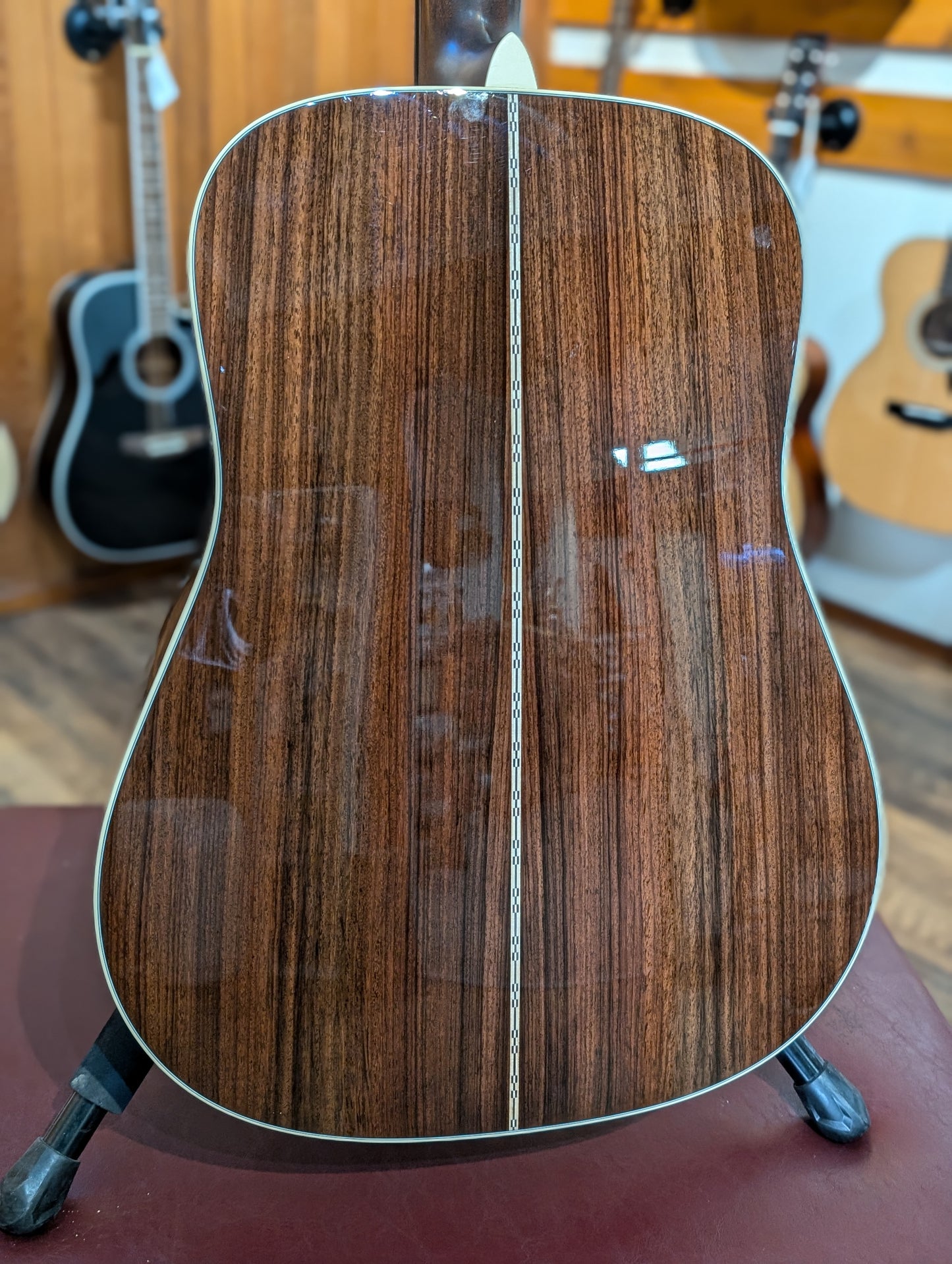 Martin D-28 Dreadnought Acoustic Guitar w/Case - Natural (2021)
