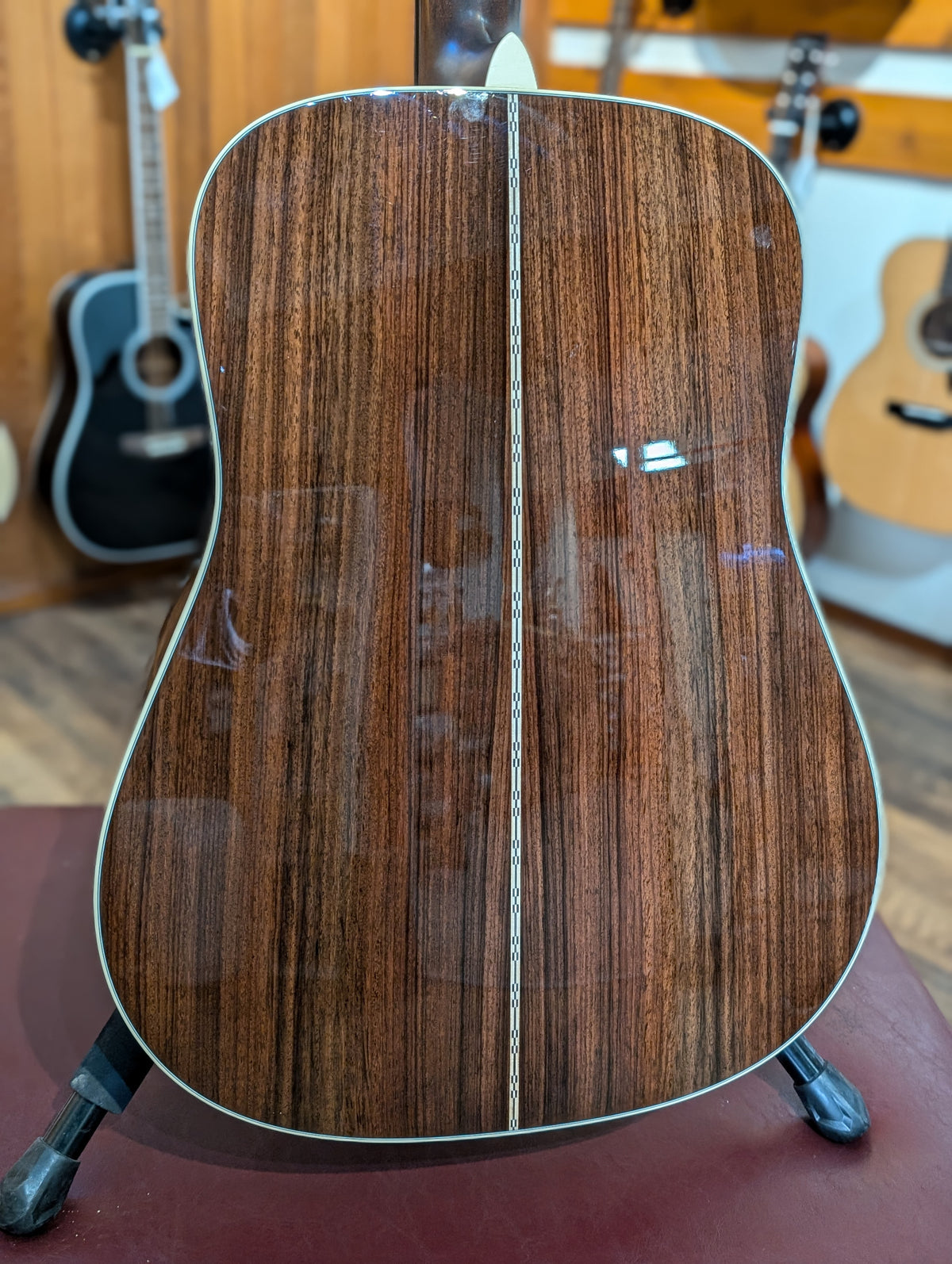 Martin D-28 Dreadnought Acoustic Guitar w/Case - Natural (2021)