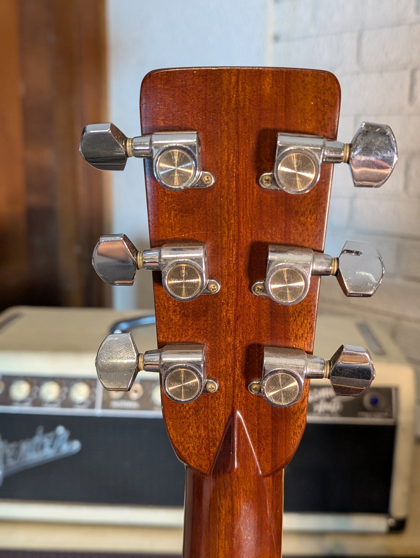 Yamaki Y40D Dreadnought Acoustic Guitar (Late 1970's)