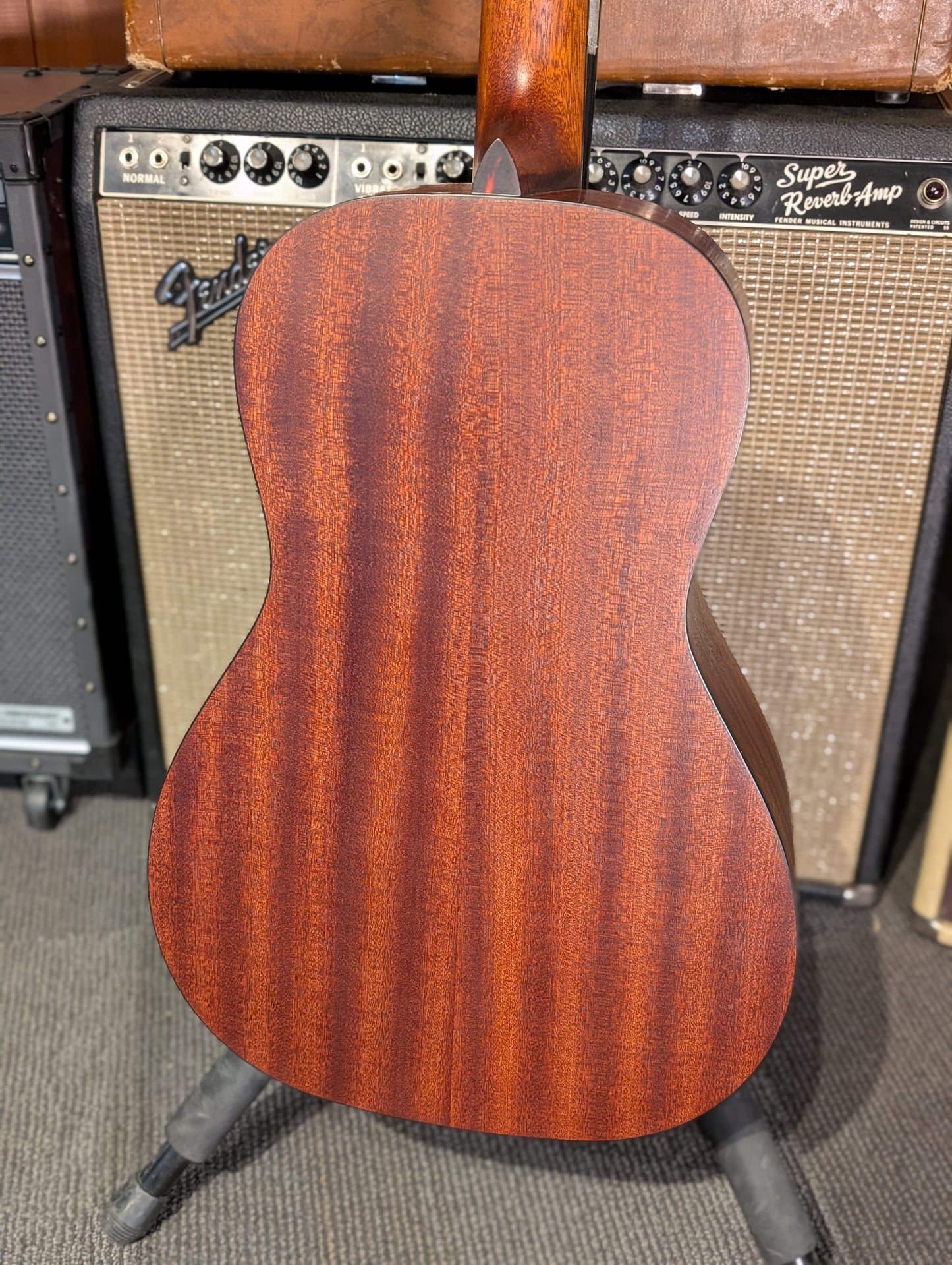 Eastman E1P Bluesmaster Limited Edition Parlor Acoustic Guitar w/Gig Bag - Classic Finish (Serial #M2333272)