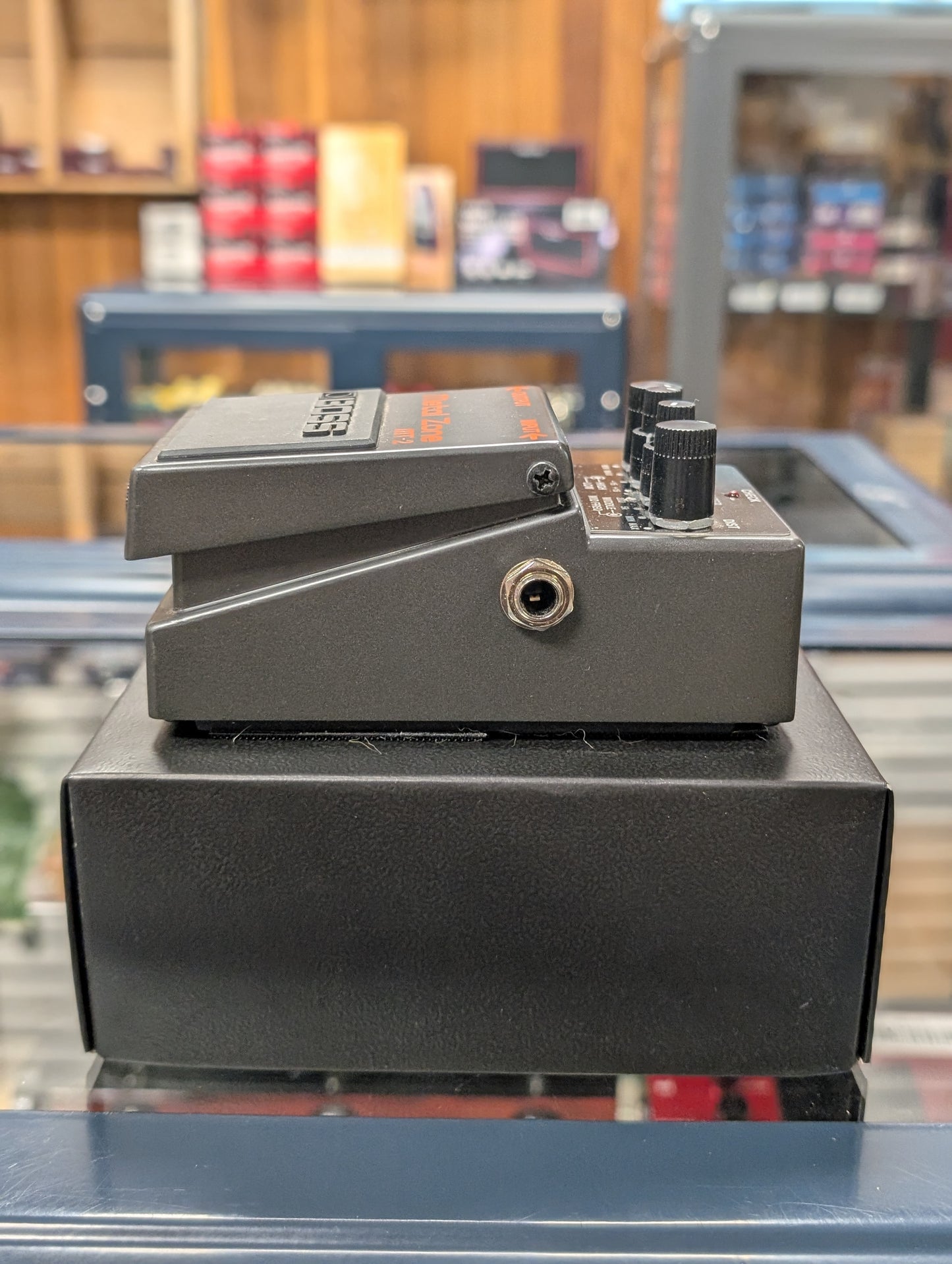 Boss MT-2 Metalzone Distortion Pedal w/Box (Used)