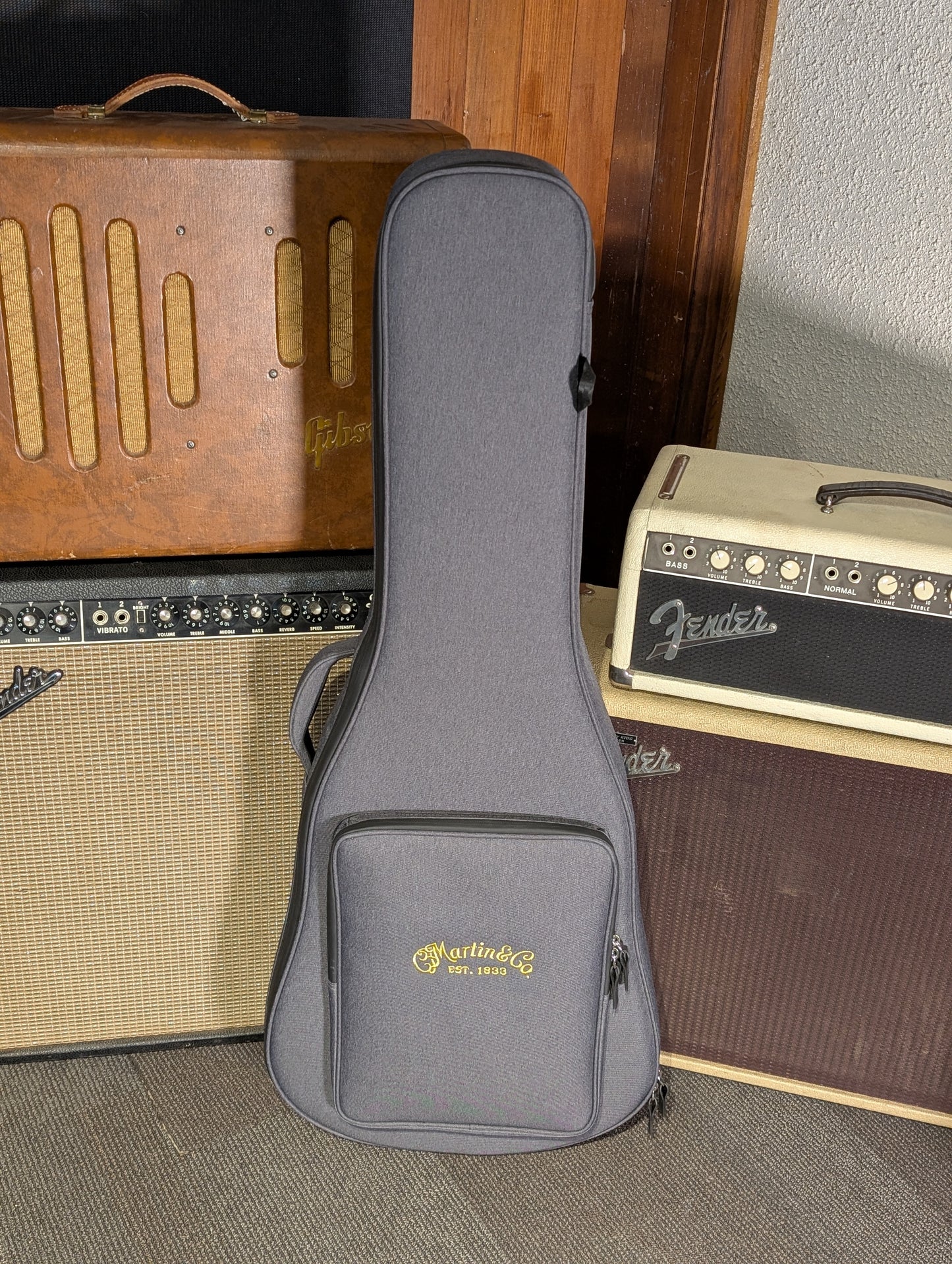 Martin 000-10E Acoustic/Electric Guitar w/Gig Bag (2022)