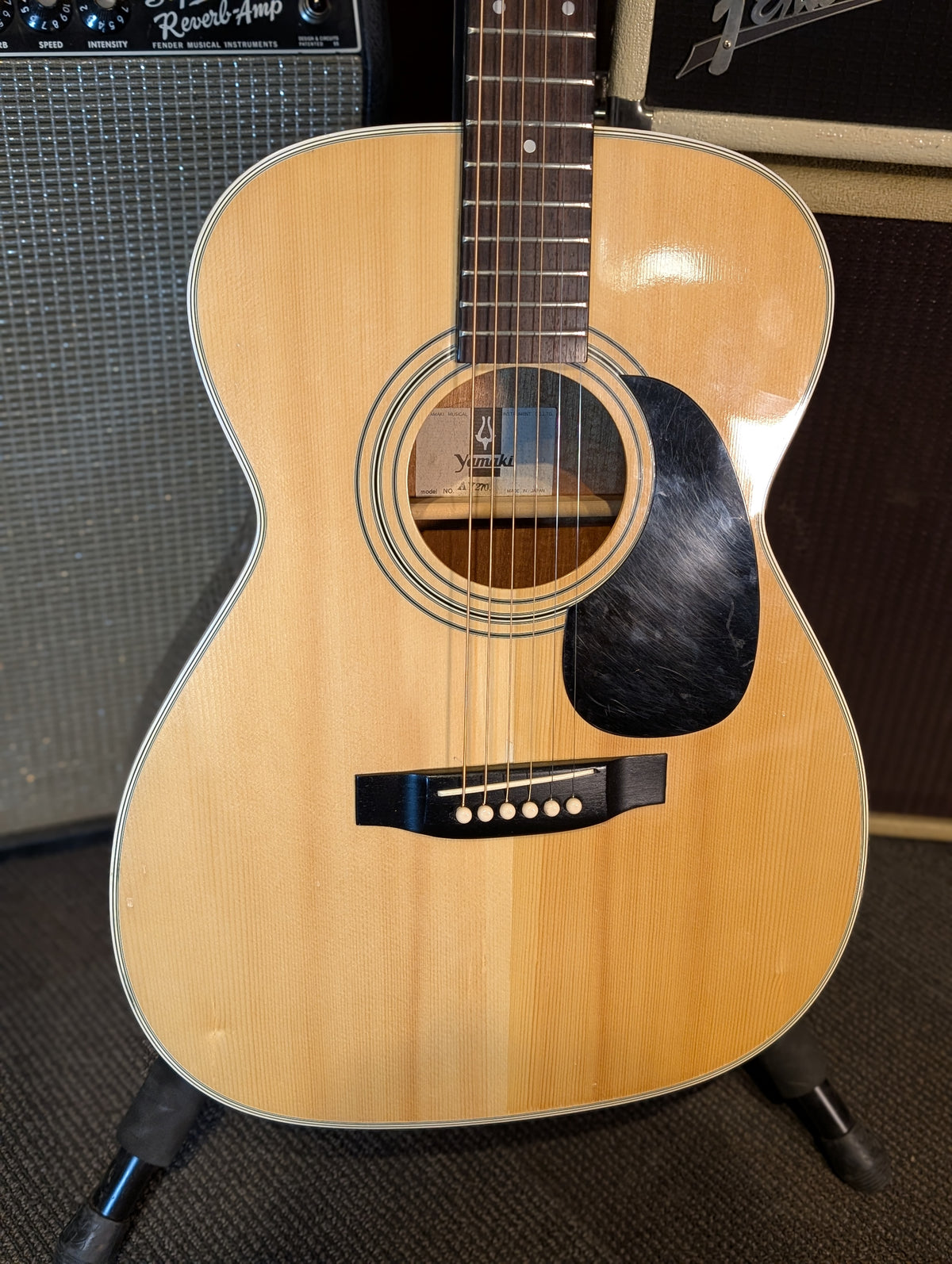 Yamaki AY270 Folk Acoustic Guitar w/Case (1970's)
