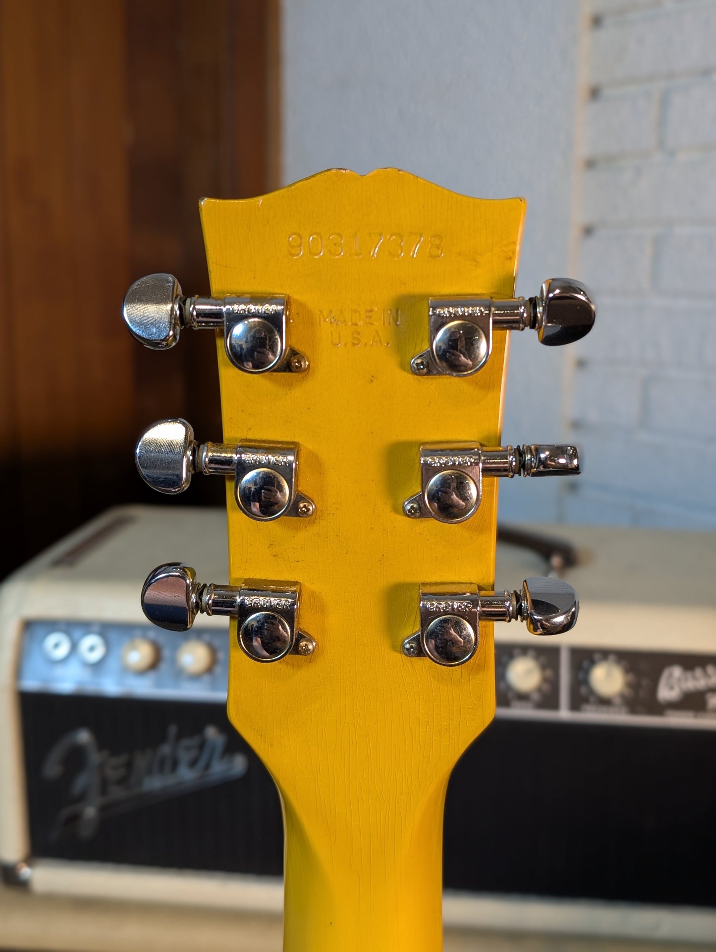 Gibson Les Paul Special Electric Guitar - TV Yellow (1997)