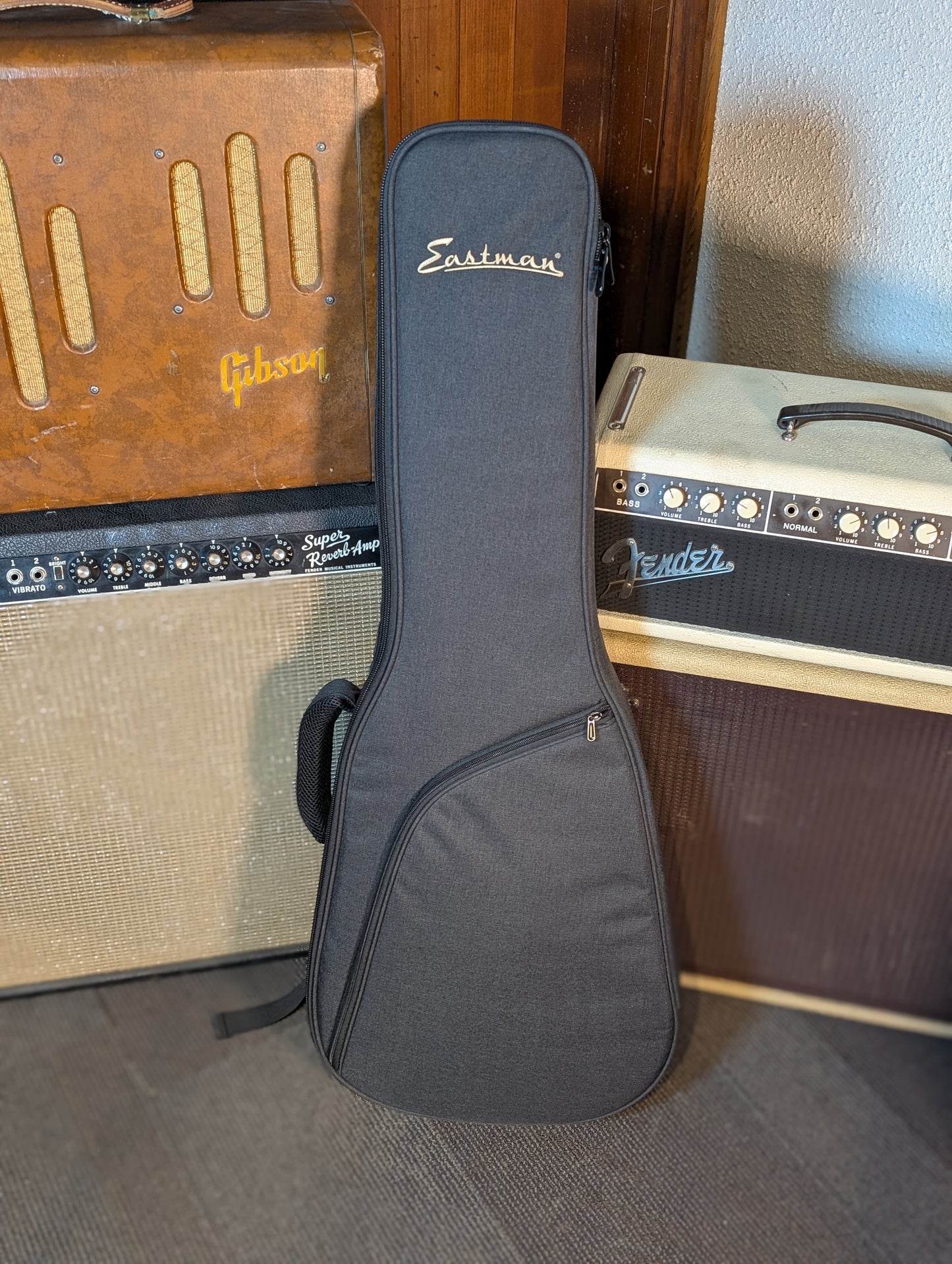 Eastman Fullertone DC'62 Electric Guitar w/Gig Bag - Ice Blue Metallic (Serial #F2500120)
