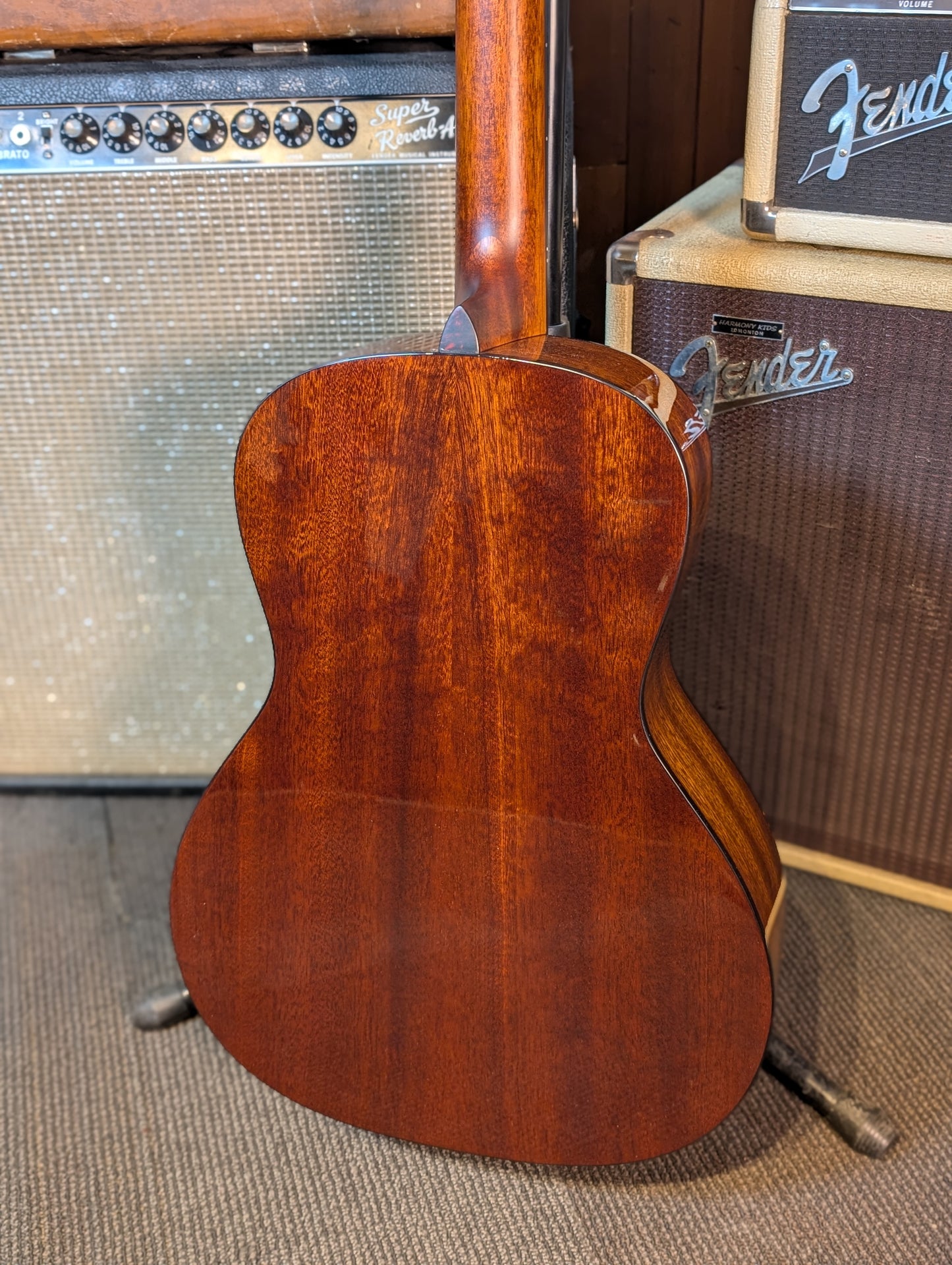 Eastman E1OOSS Deluxe Slope Shoulder Acoustic/Electric Guitar w/Gig Bag - Sunburst (Serial #M2425271)