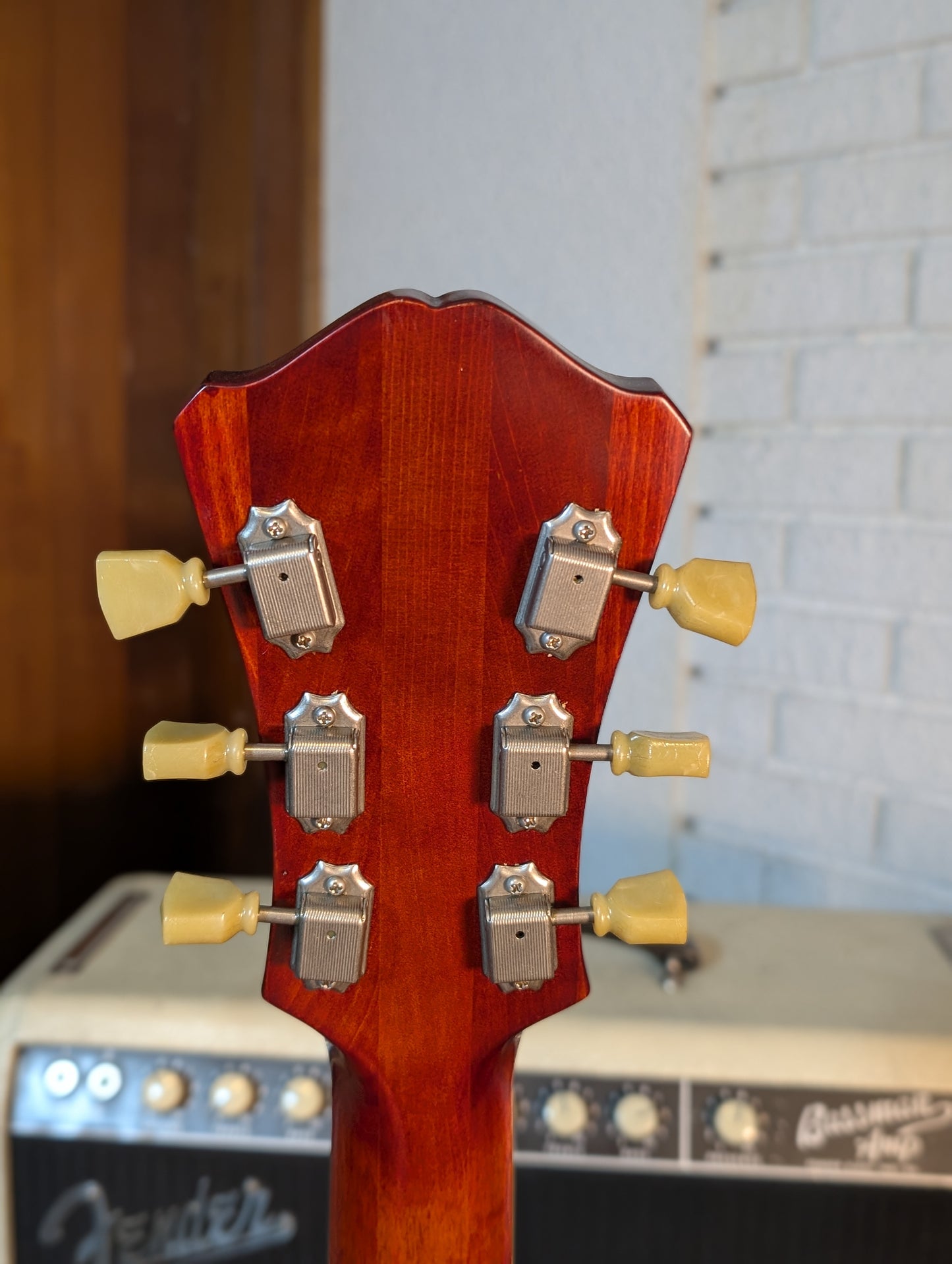 Eastman T49D/TV Hollowbody Archtop Electric Guitar w/Case - Vintage Classic Finish (Serial #P2400105)
