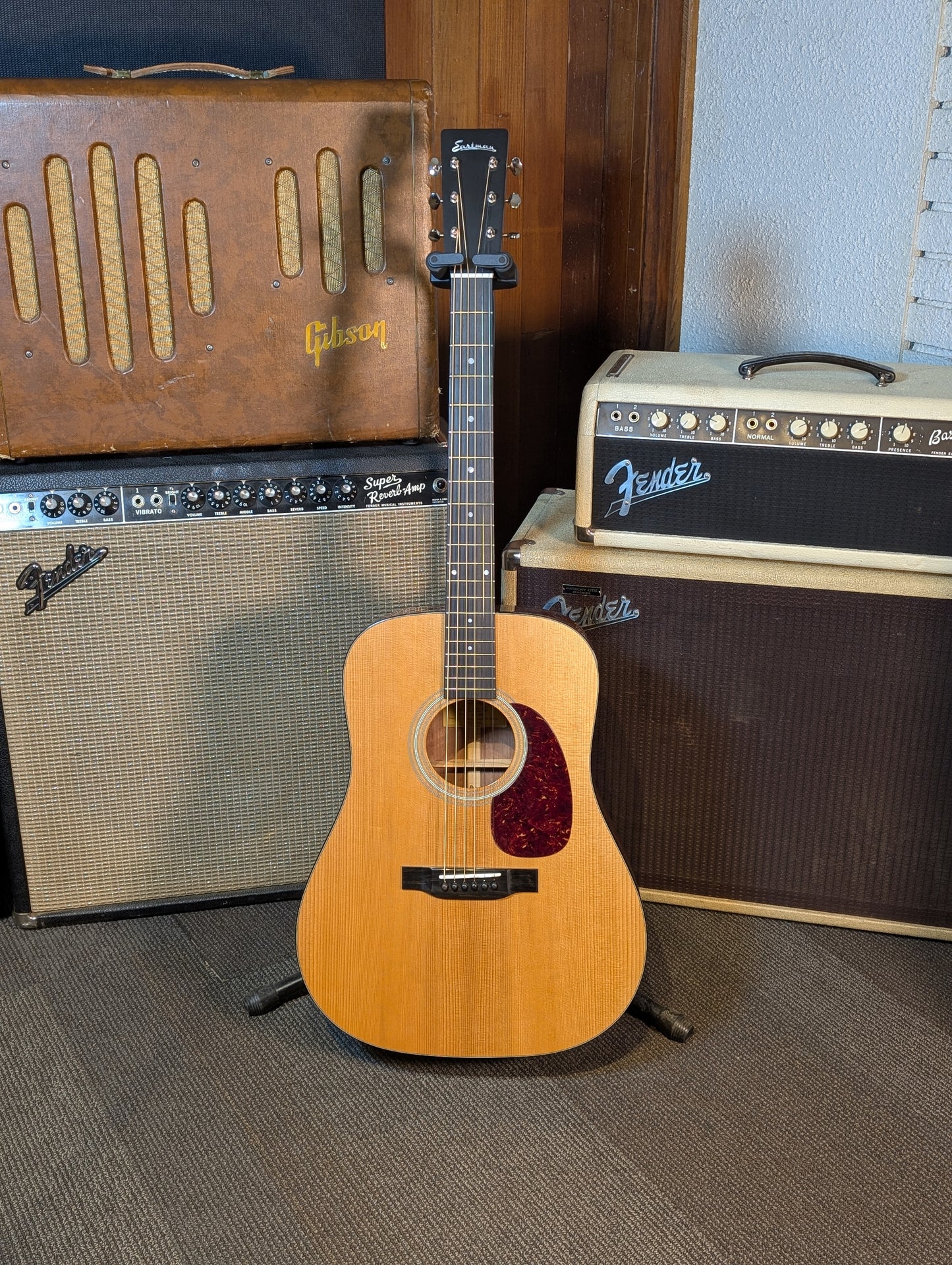 Eastman E10D-TC Acoustic Guitar w/Case - Gloss Natural (Serial #M2434390)