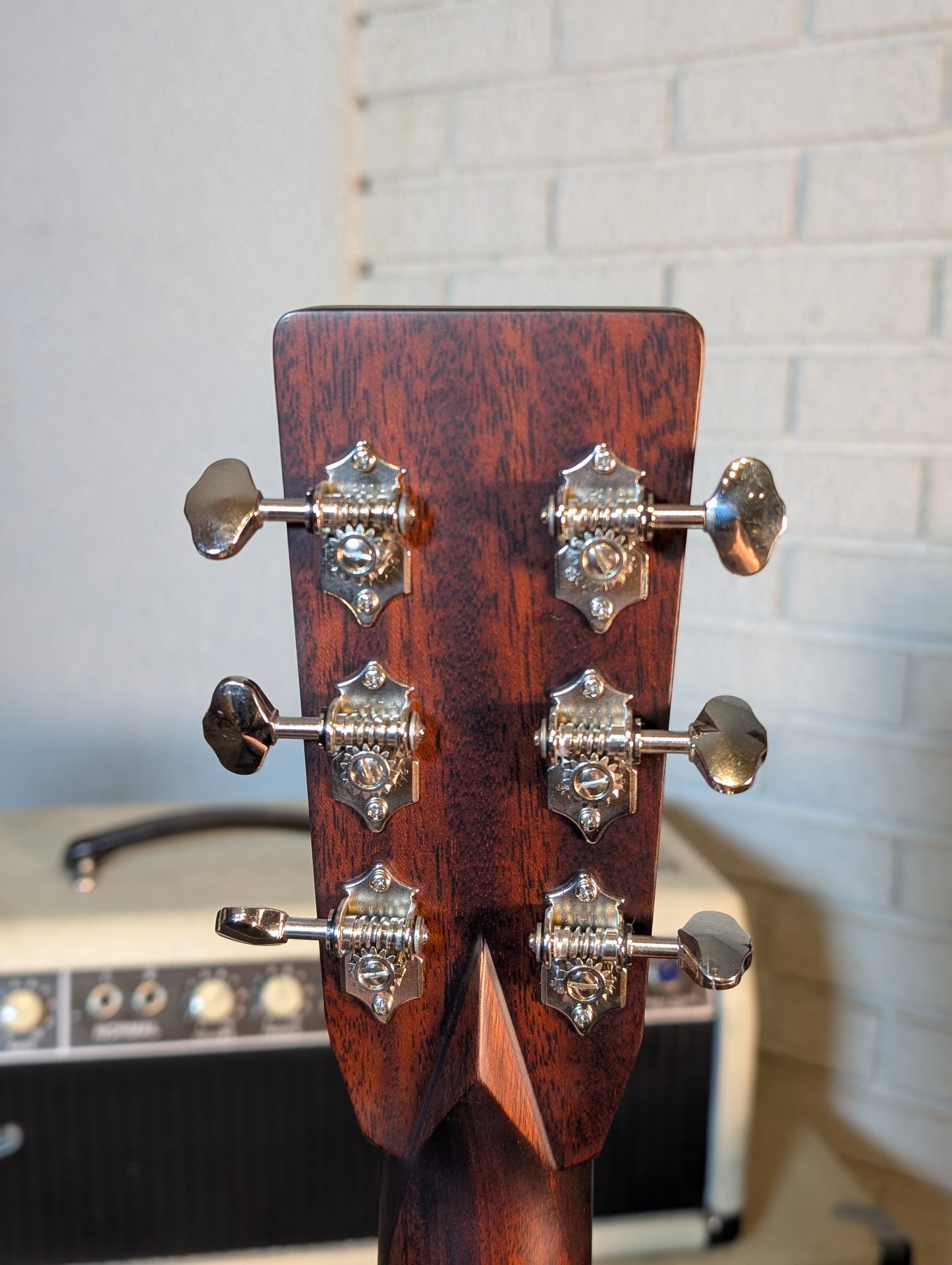 Eastman E10D-TC Acoustic Guitar w/Case - Gloss Natural (Serial #M2434390)