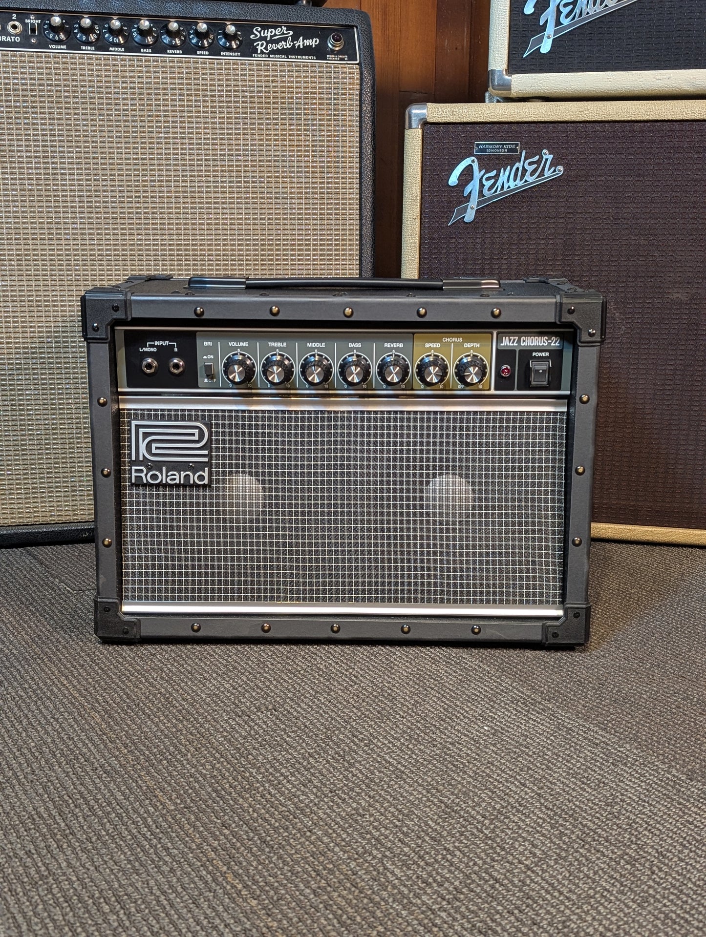 Roland JC-22 Jazz Chorus 30w Combo Amplifier (Used)