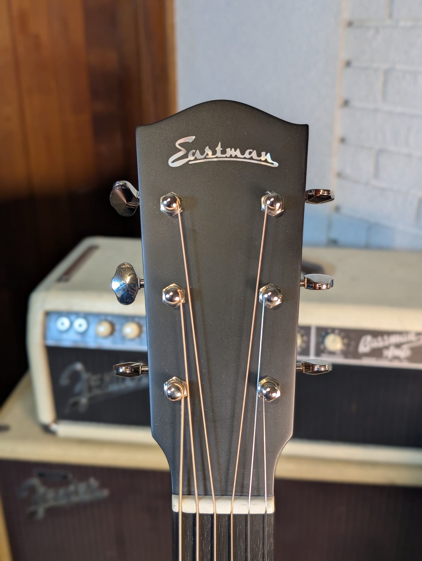 Eastman E6SS-TC Thermo-Cured Slope Should Acoustic Guitar w/Case - Natural (Serial #M2307175)