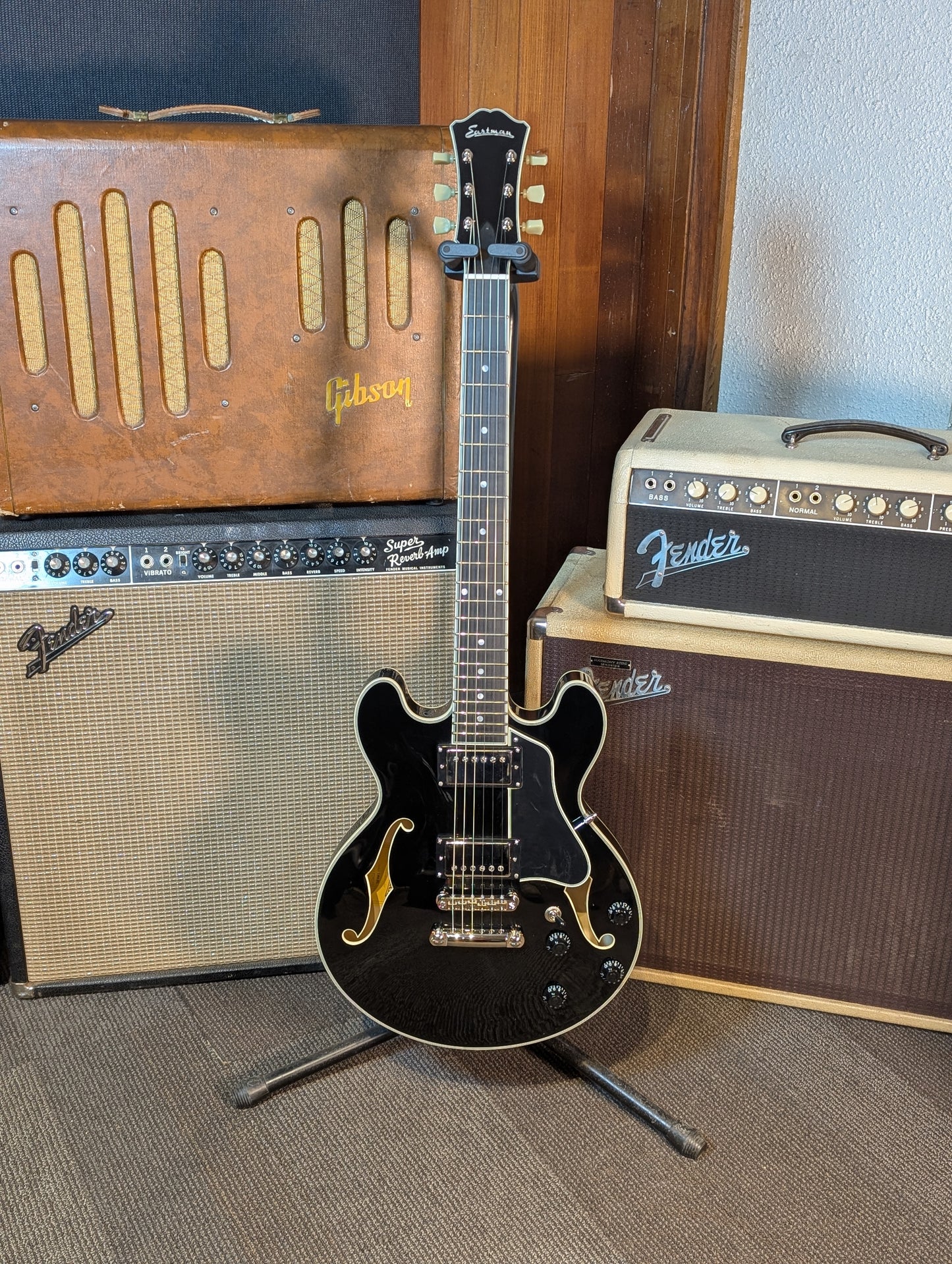 Eastman T484 Thinline Semi-Hollow Electric Guitar w/Case - Black (Serial #P2402011)