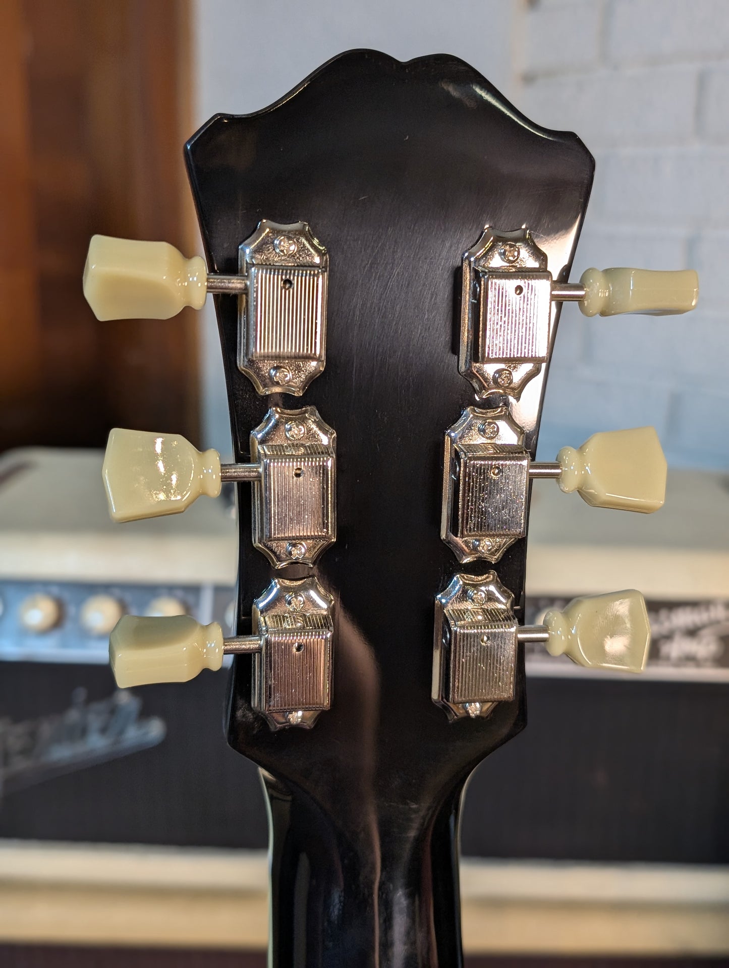 Eastman T484 Thinline Semi-Hollow Electric Guitar w/Case - Black (Serial #P2402011)
