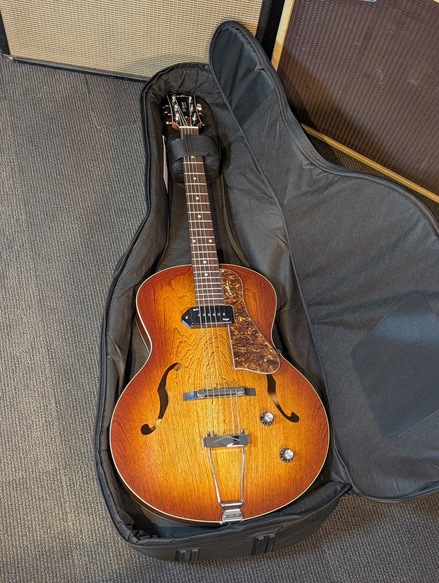 Godin 5th Avenue Kingpin P90 Hollow Body Electric Guitar w/Gig Bag Factory Second - Cognac Burst (Serial #031986900342)