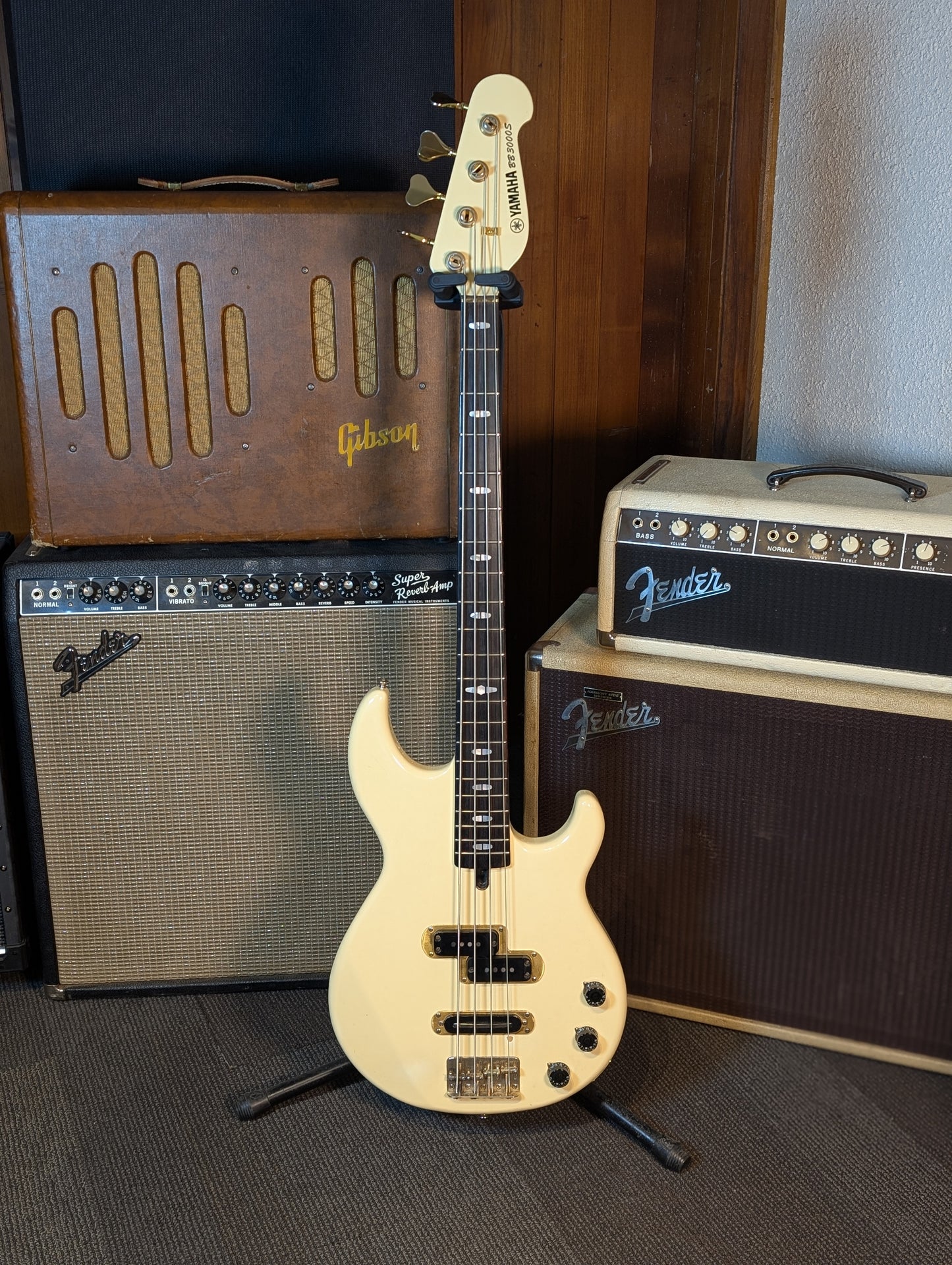 Yamaha BB3000S 4-String Passive Electric Bass Guitar w/Case - Cream White (1984)