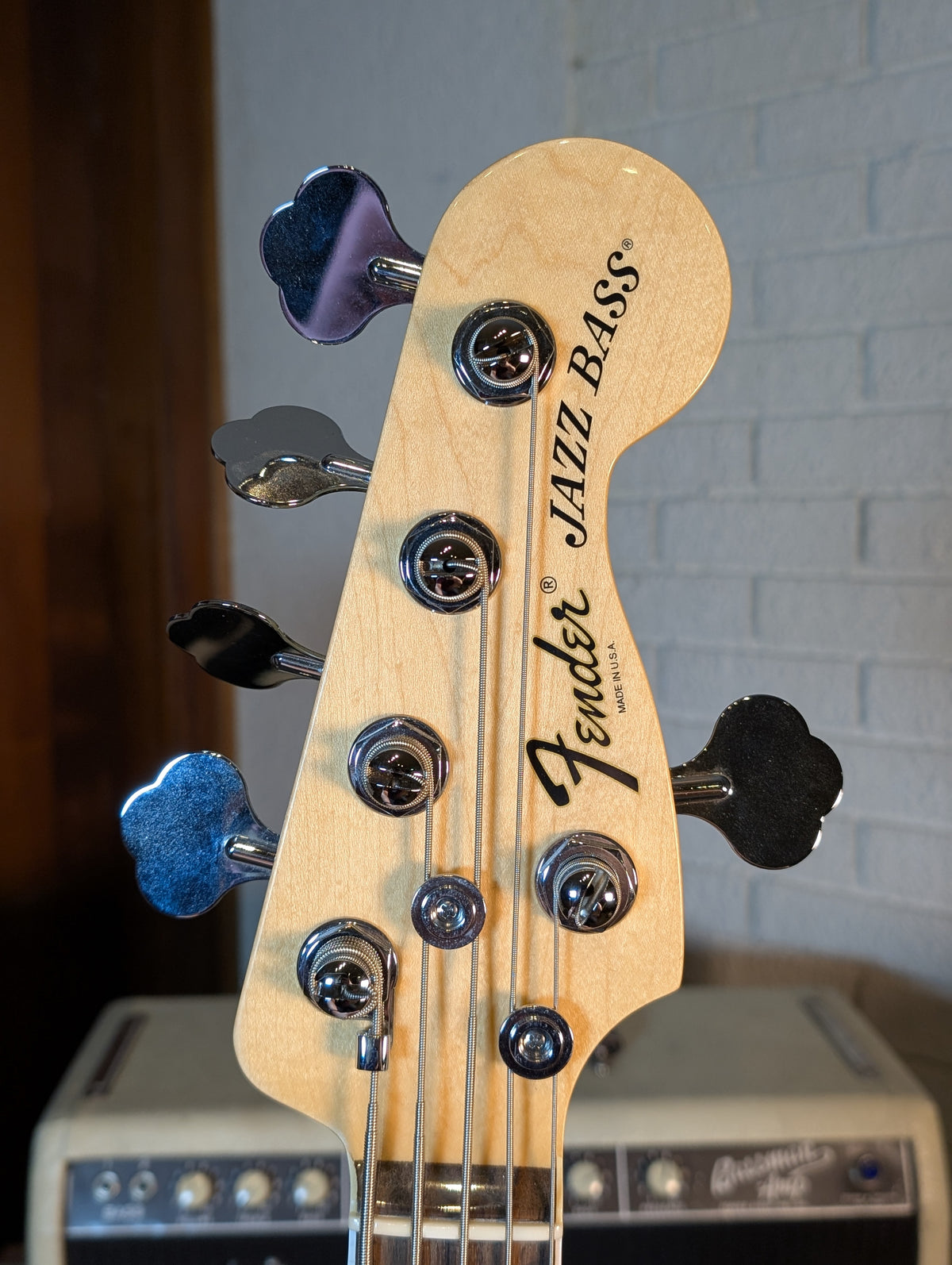 Fender American Deluxe Jazz Bass V 5-String Active Bass Guitar w/Case - Olympic White (2012)