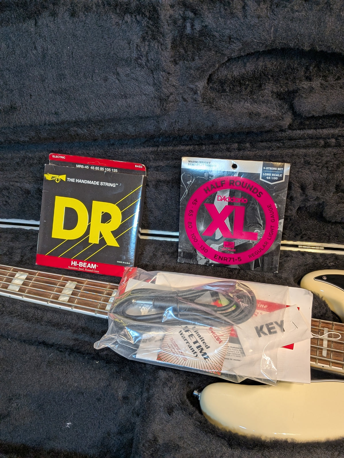 Fender American Deluxe Jazz Bass V 5-String Active Bass Guitar w/Case - Olympic White (2012)