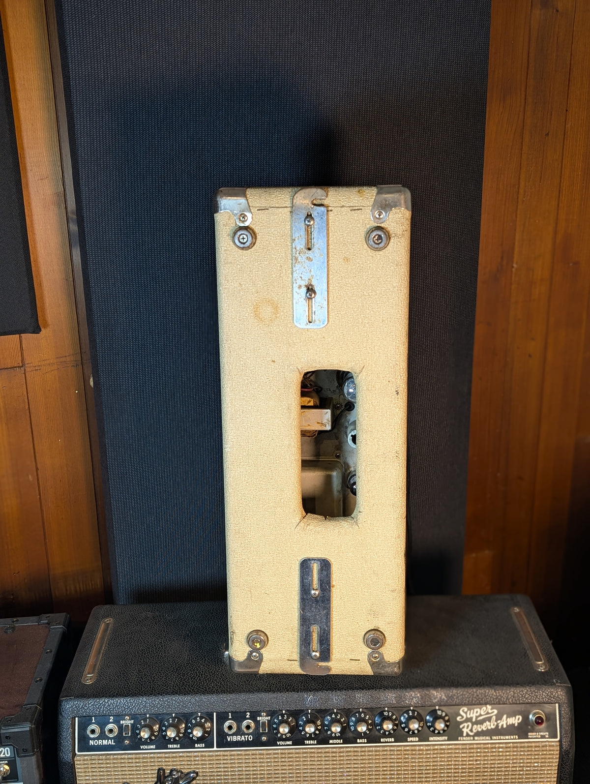 Fender Brown Panel 6G9-B Tremolux 35w Tube Amp Head (1962)