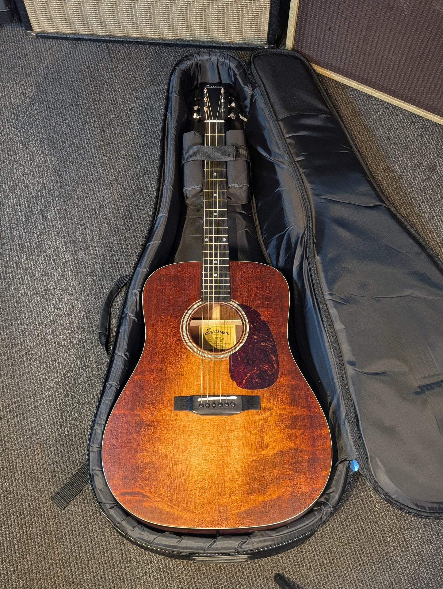 Eastman E1D Dreadnought Acoustic Guitar w/Gig Bag - Classic Finish (Serial #M2427261)