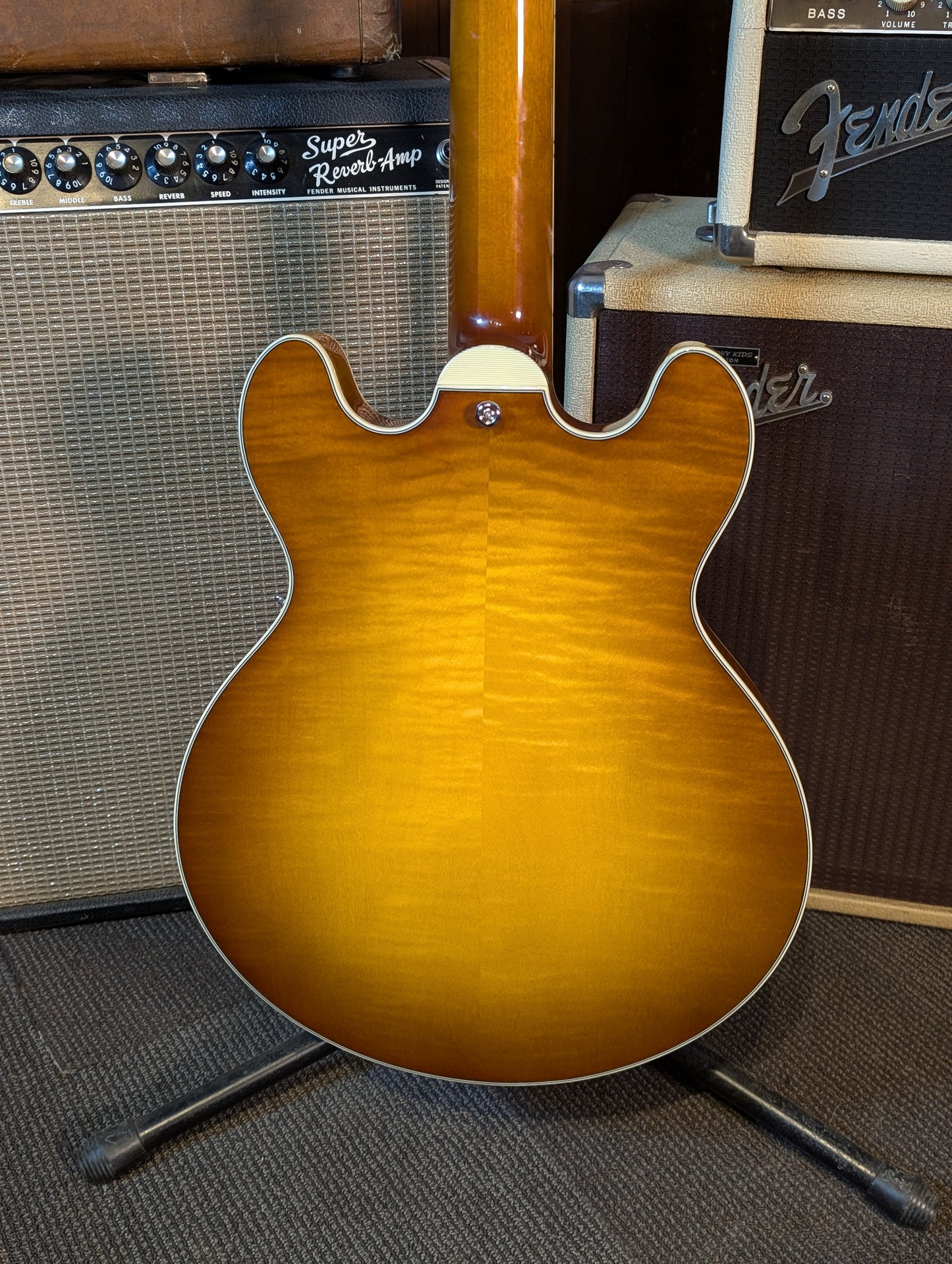 Eastman T484 Thinline Hollowbody Electric Guitar w/Case - Goldburst (B-Stock)
