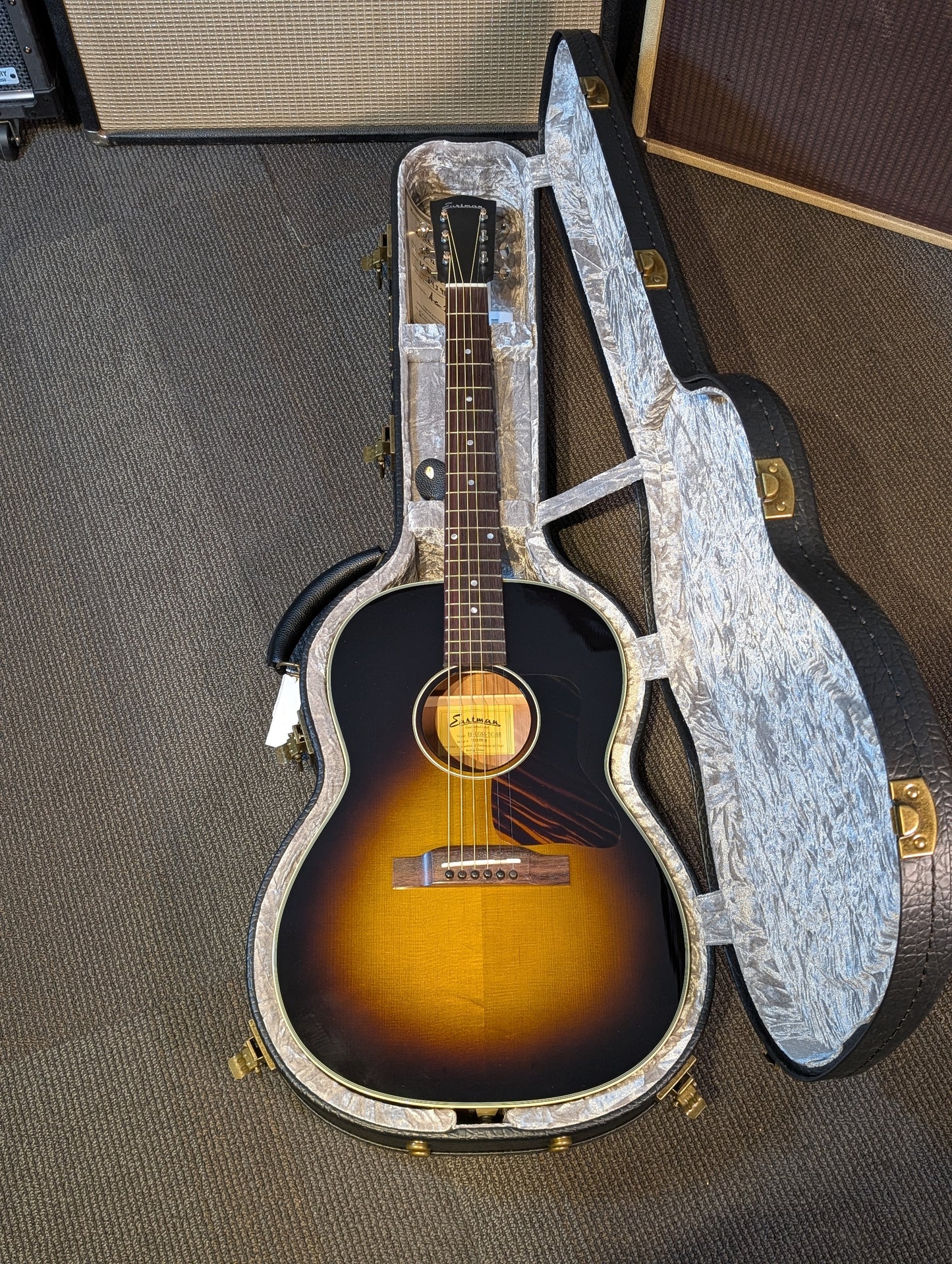 Eastman E6-LGSS-TC Slope Shoulder Thermo-Cure Acoustic Guitar w/Case - Sunburst (Serial #M2439148)