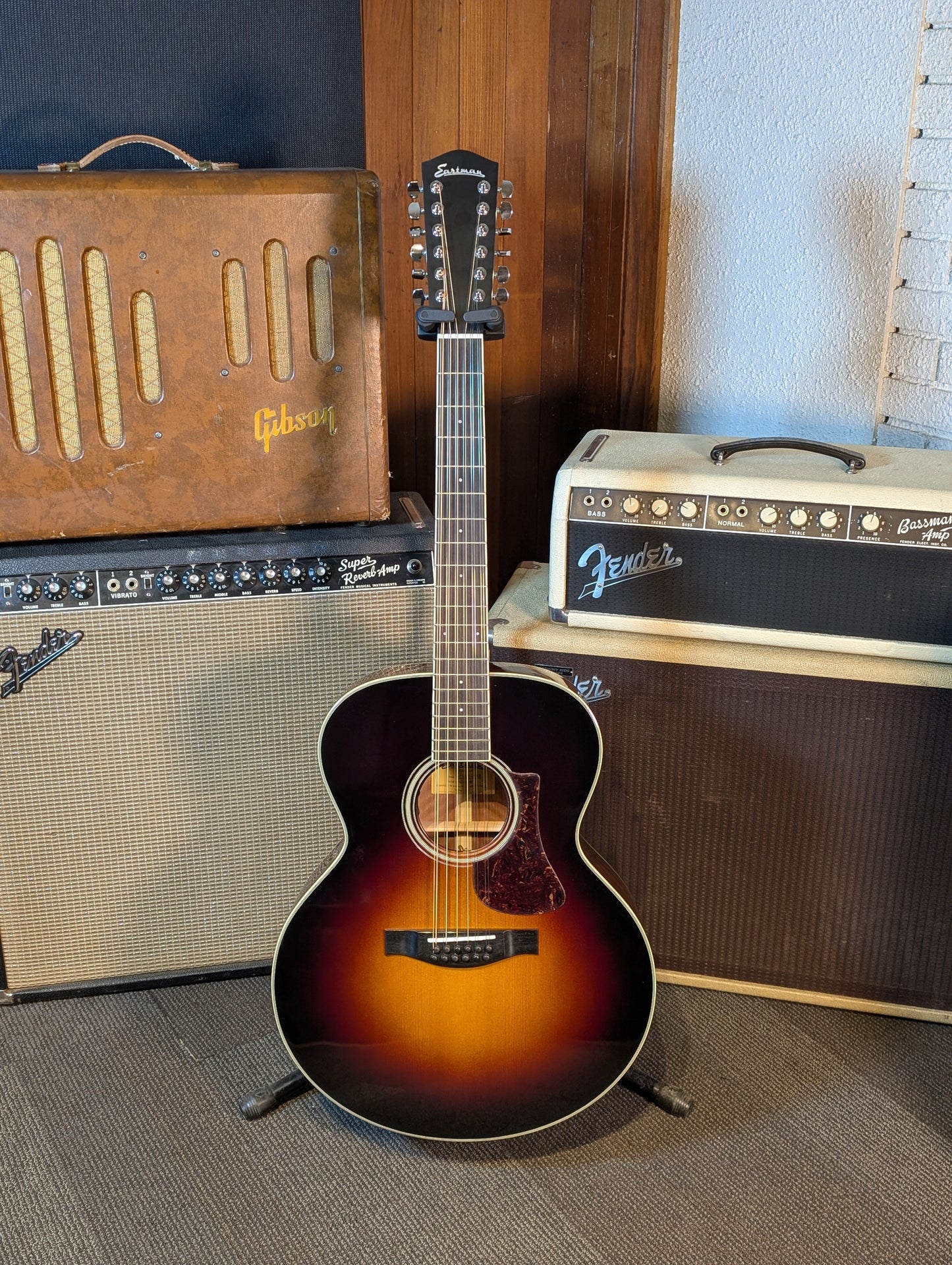 Eastman AC330E 12-String Jumbo Acoustic/Electric Guitar w/Case - Sunburst (B-Stock Serial #M2436560)