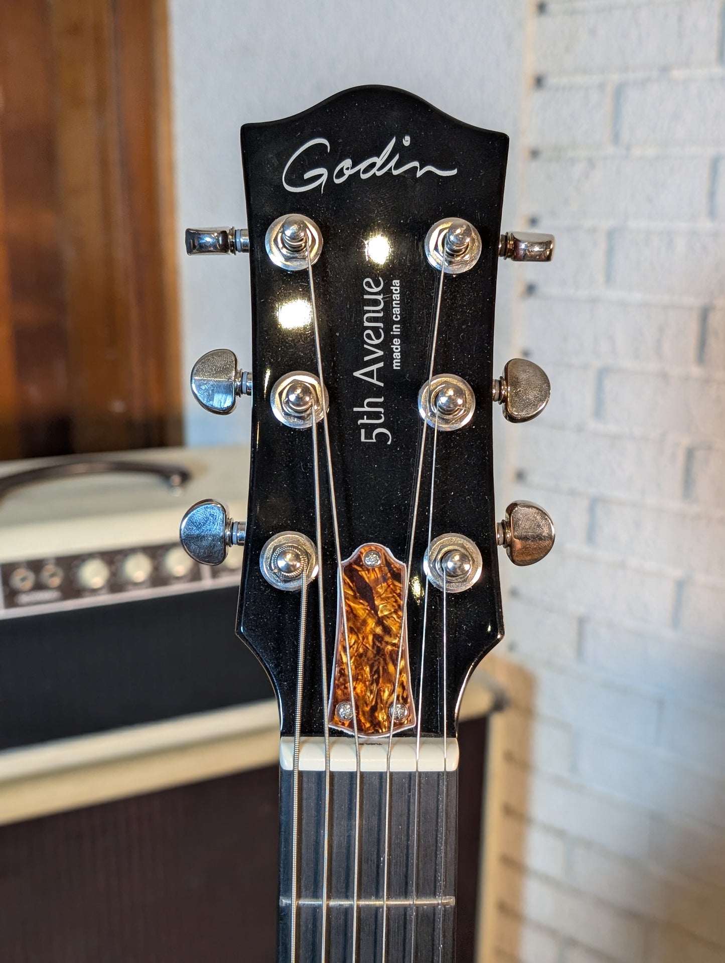 Godin 5th Ave Uptown Custom Hollow Body Electric Guitar - Havana Brown (Used)