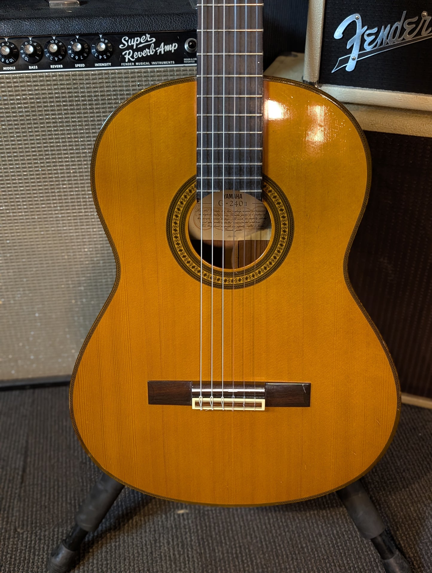 Yamaha G-240II Classical Guitar (Used)