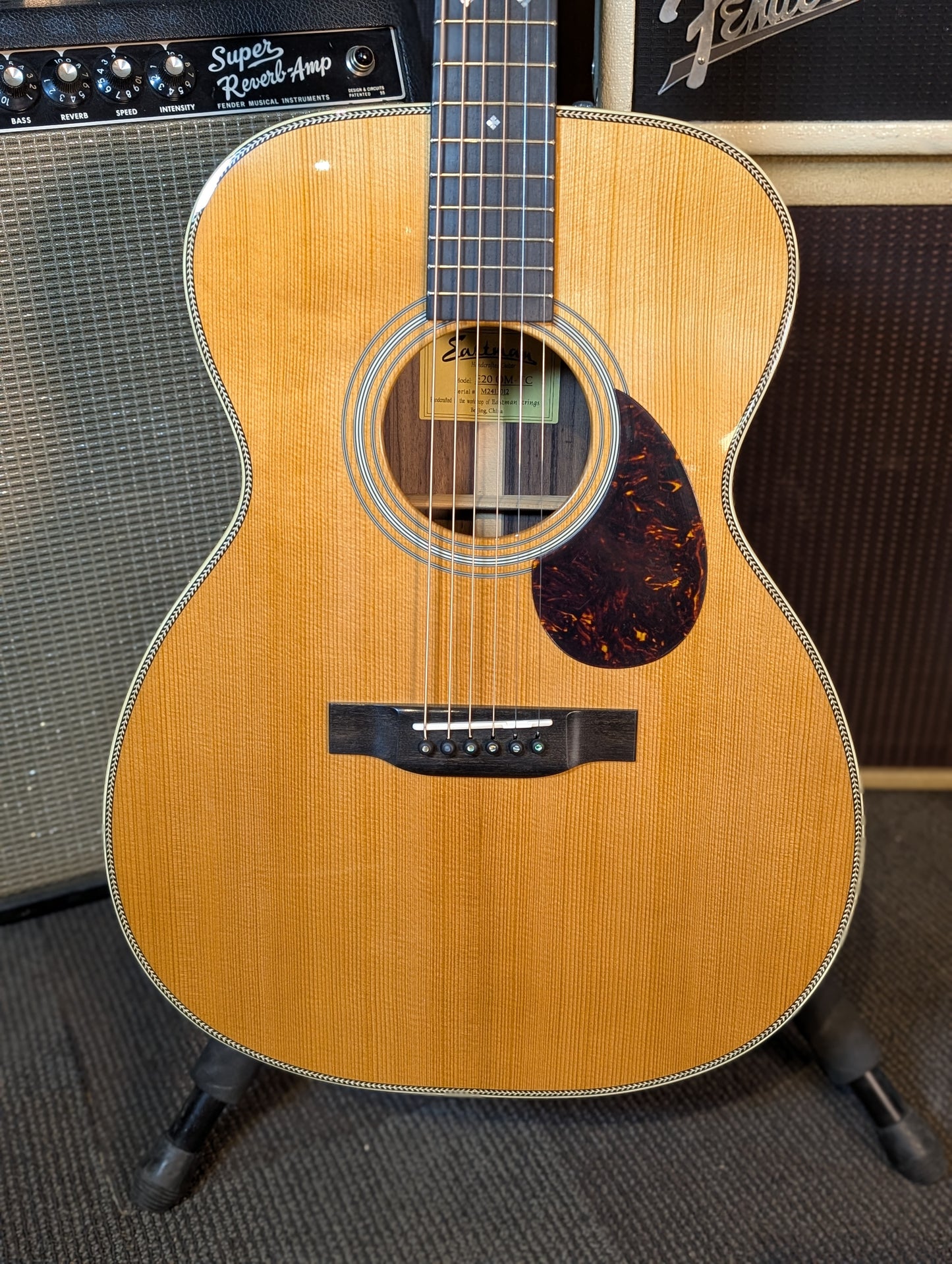 Eastman E20-OM Thermo-Cure Acoustic Guitar w/Case - Thermo-Cure Natural (Serial #M2413012)