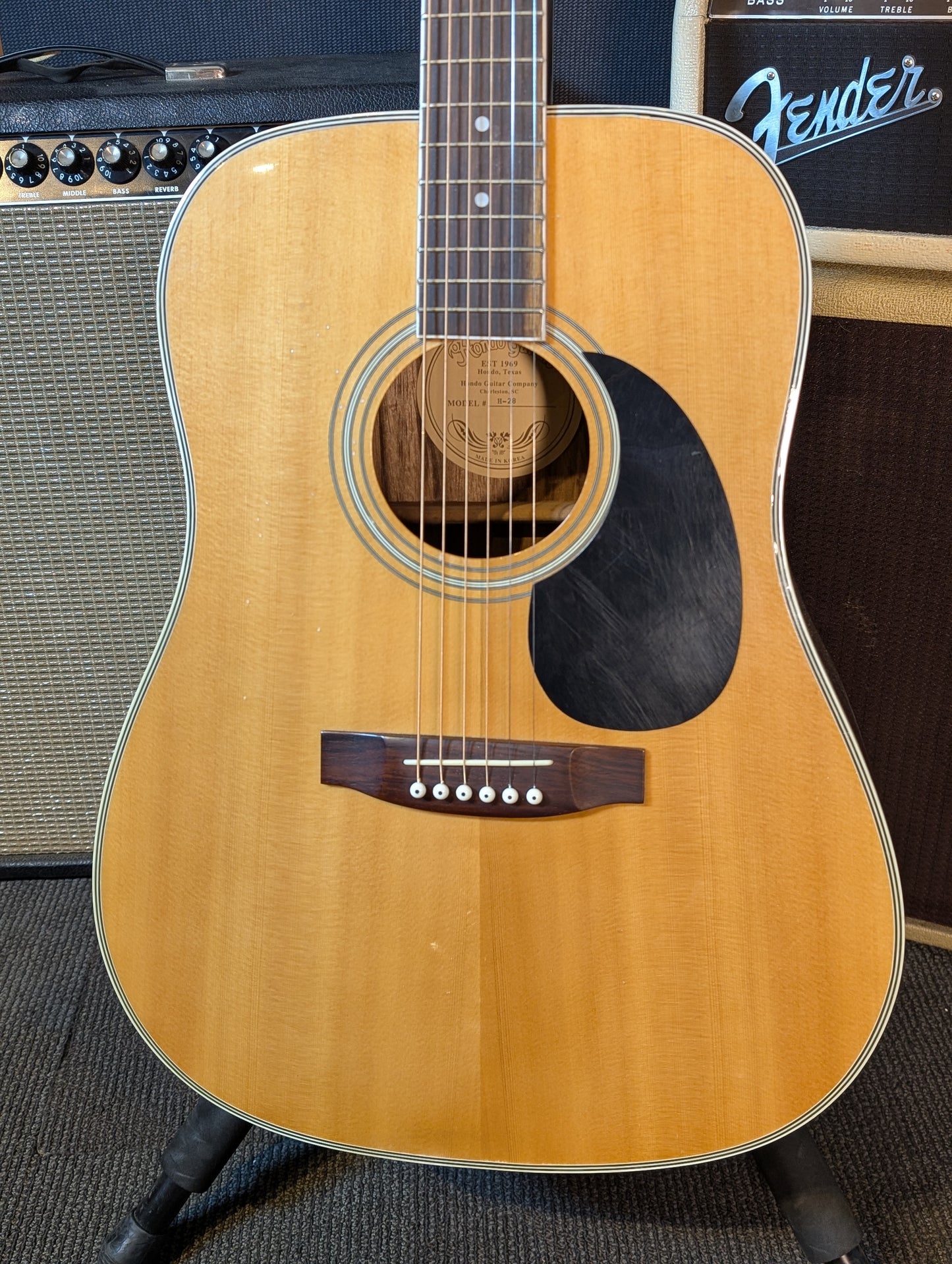 Hondo Tradition Series H-28 Dreadnought Acoustic Guitar - Natural (1980's)