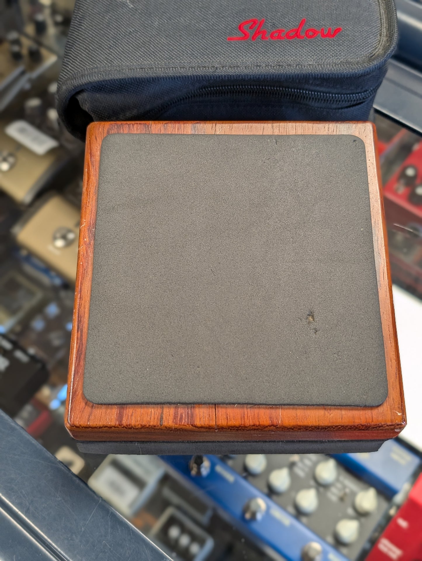 Shadow Stompin' Bass Stombox w/Case (Used)