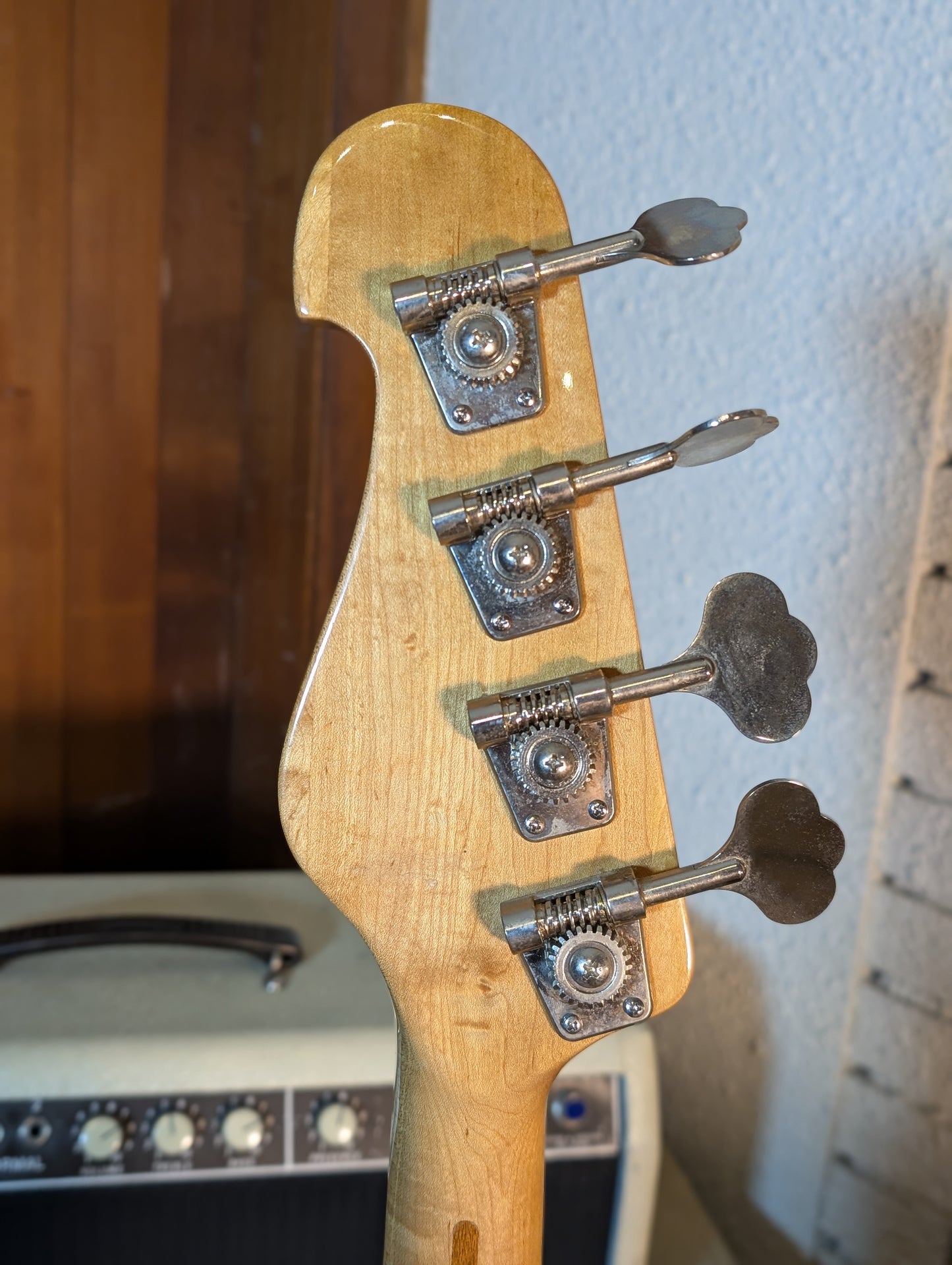 Morris Hurricane Patty P-Style 4-String Passive Bass Guitar w/Case (Late 1980's)