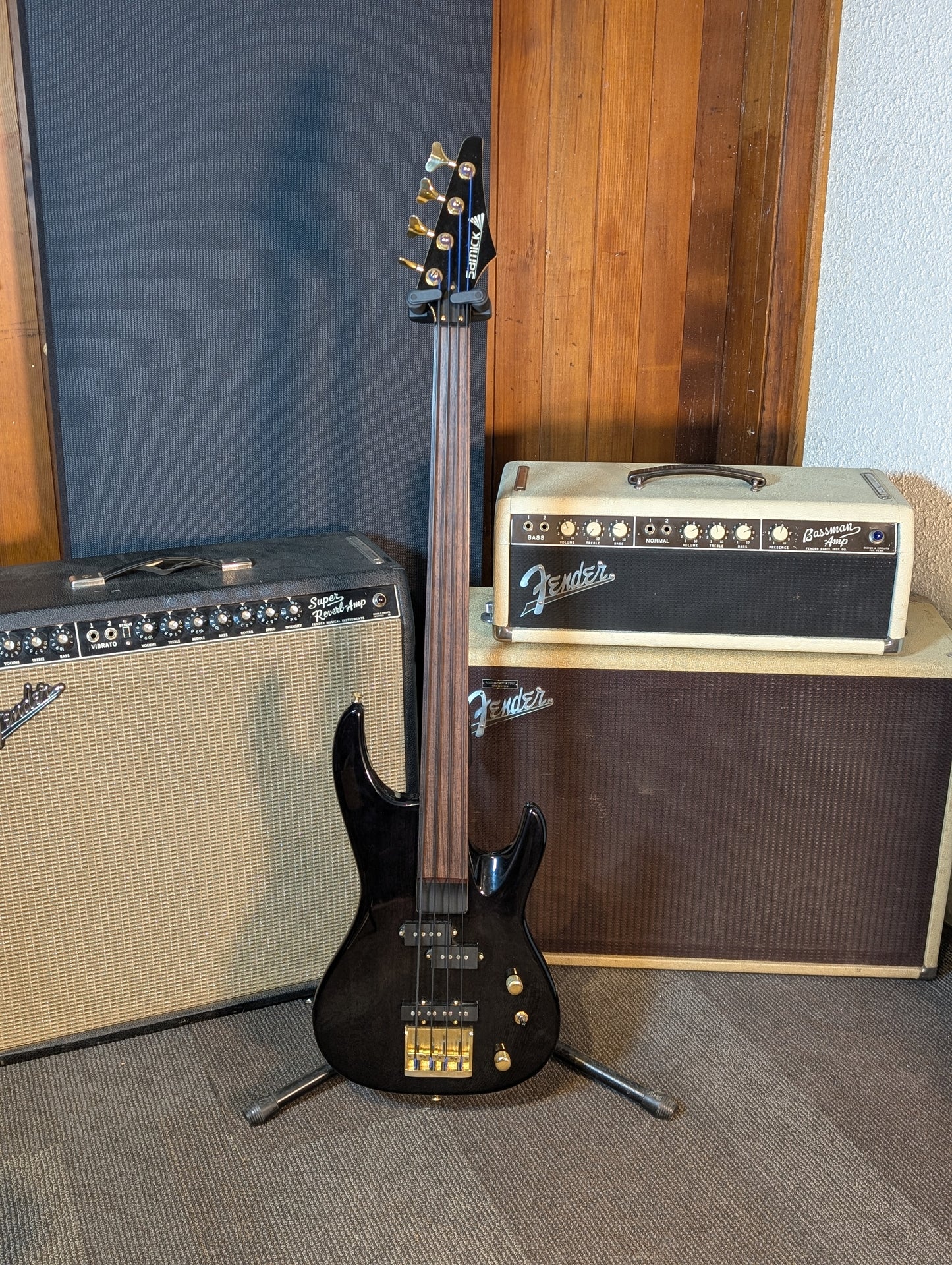 Samick CB630FL Fretless 4-String Passive Electric Bass w/Gig Bag - Black (1990's)