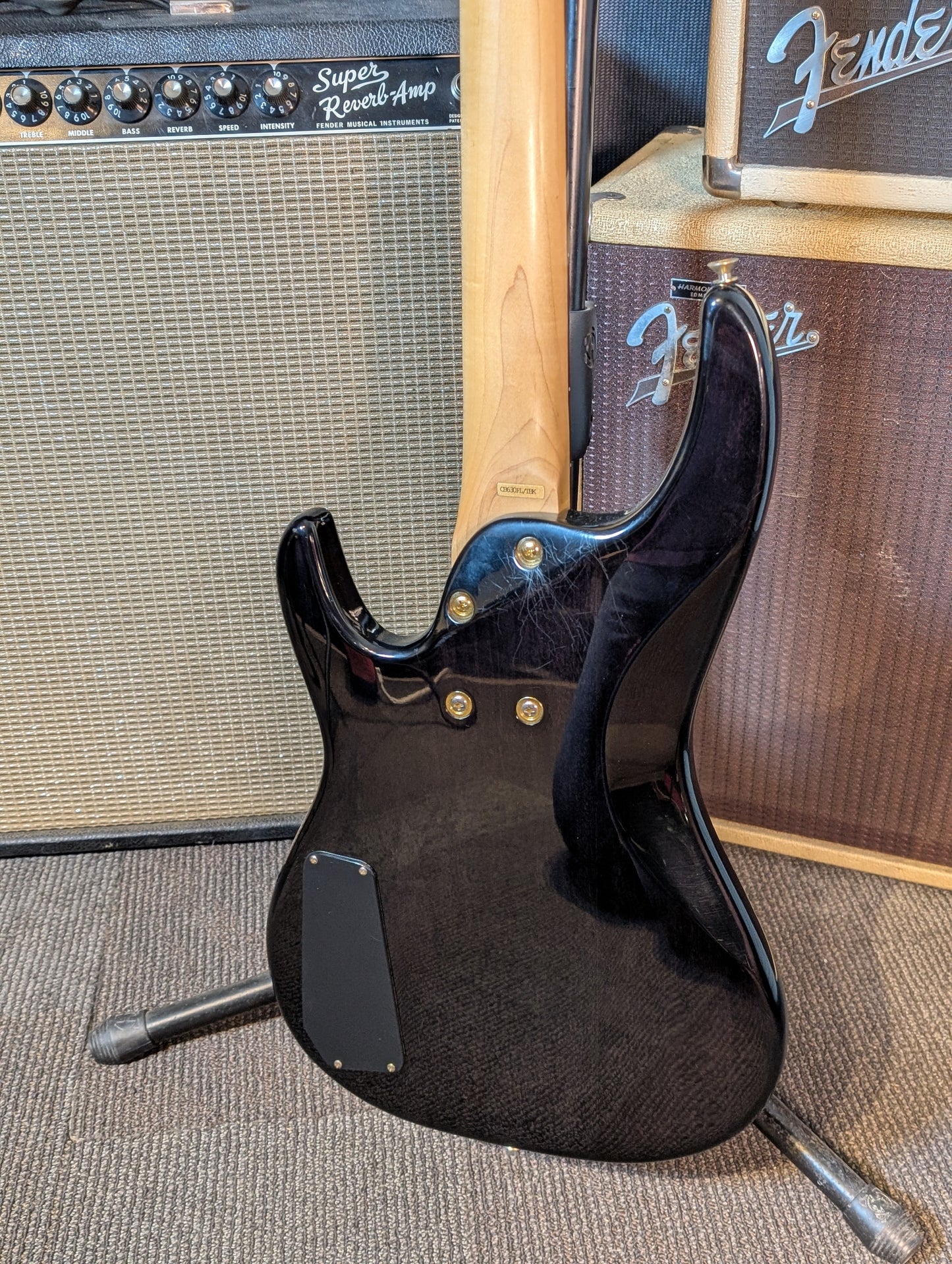 Samick CB630FL Fretless 4-String Passive Electric Bass w/Gig Bag - Black (1990's)