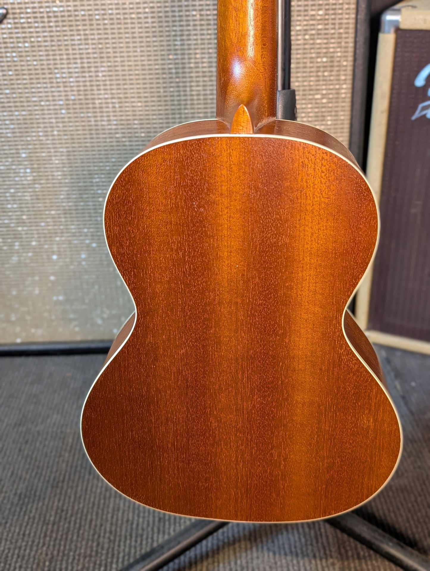 Kala KA-TE Acoustic/Electric Tenor Ukulele w/Gig Bag (Used)