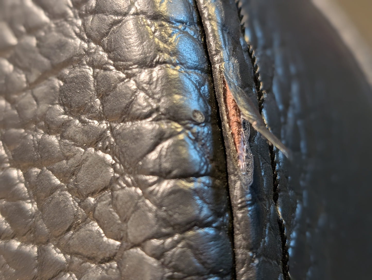 Eastman E20OO-TC Acoustic Guitar w/Case - Natural (B-Stock Serial #M2403014)