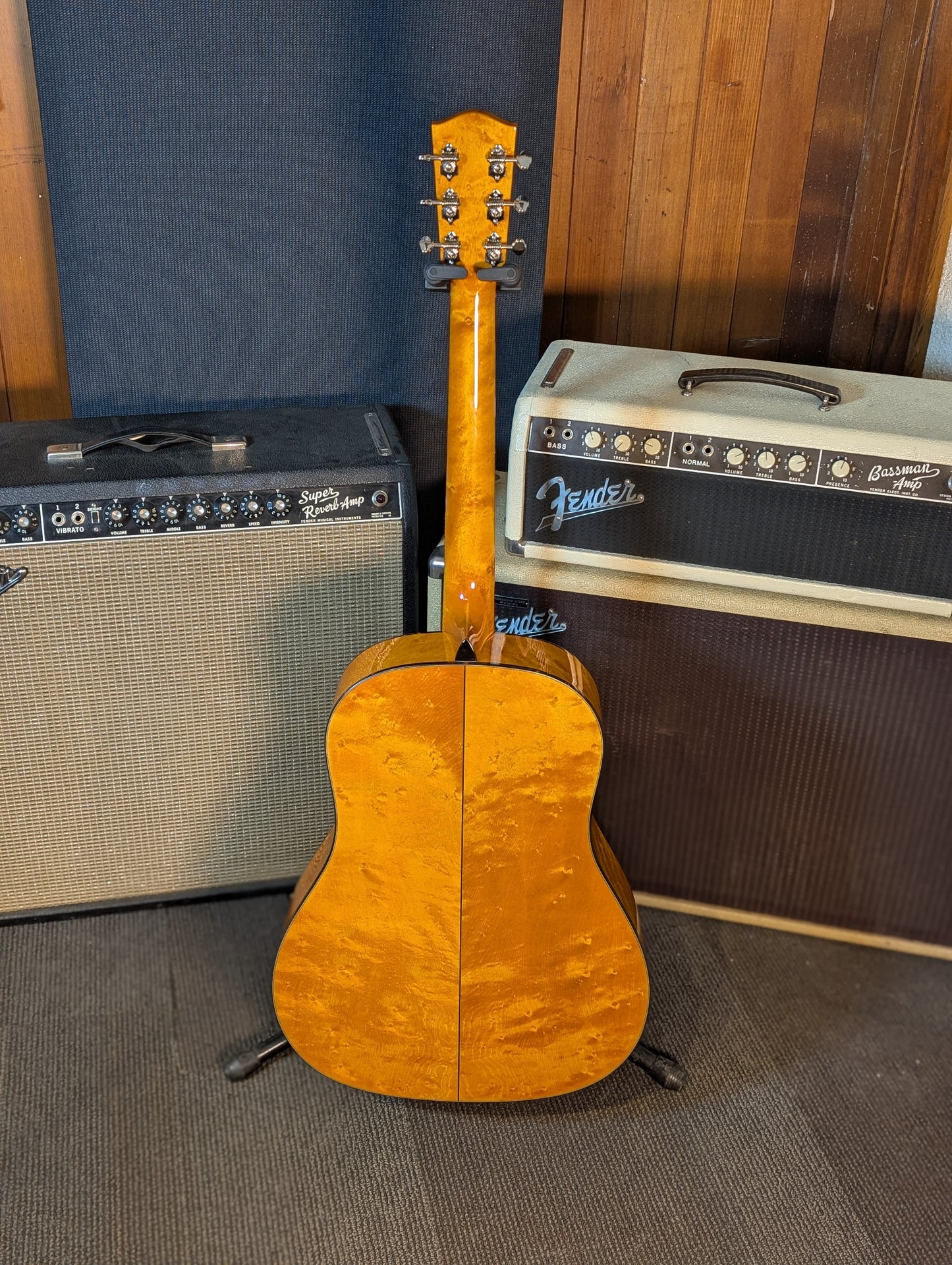 Eastman E16SS-TC Slope Shoulder Thermo-Cured Dreadnought Acoustic Guitar w/Case - Natural (B-Stock Serial #M2220754)