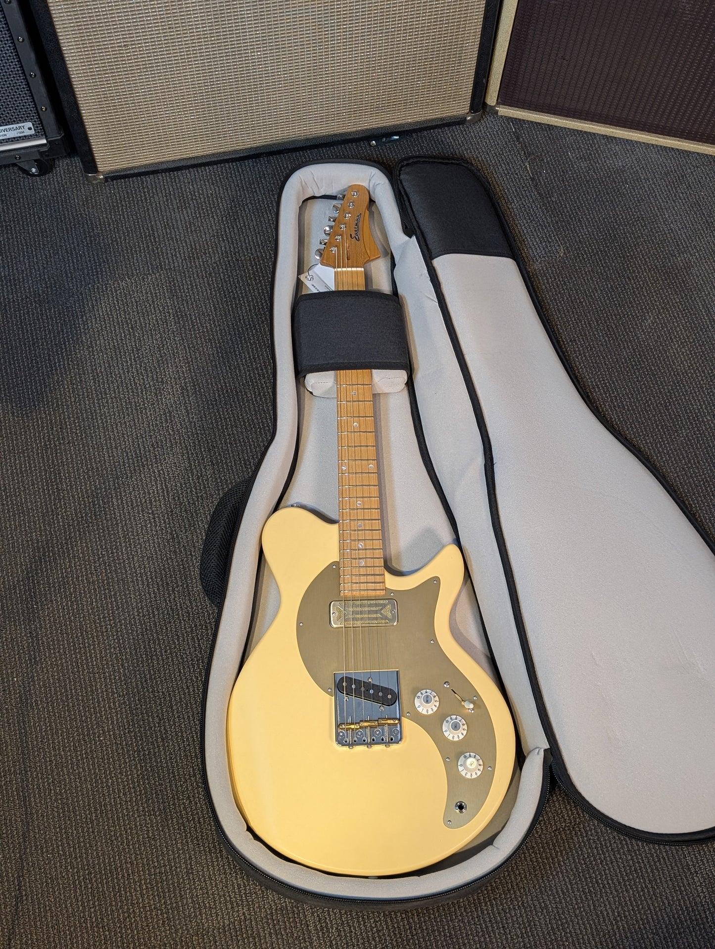 Eastman Fullertone SC'52 Electric Guitar w/Gig Bag - Desert Sand (Serial #F2501163)