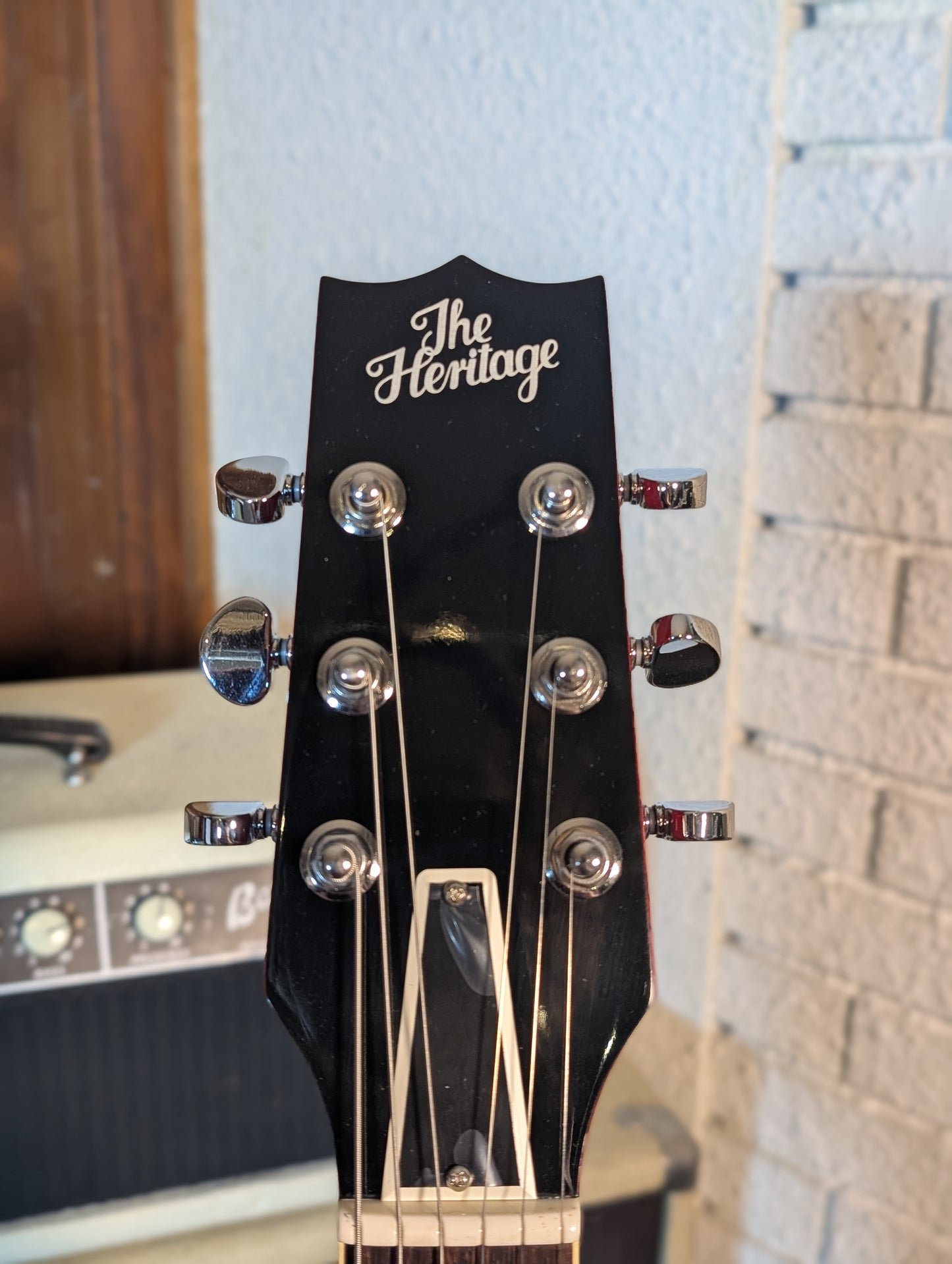Heritage Standard H-150 Single Cut Electric Guitar w/Case - Original Sunburst (Demo Stock)