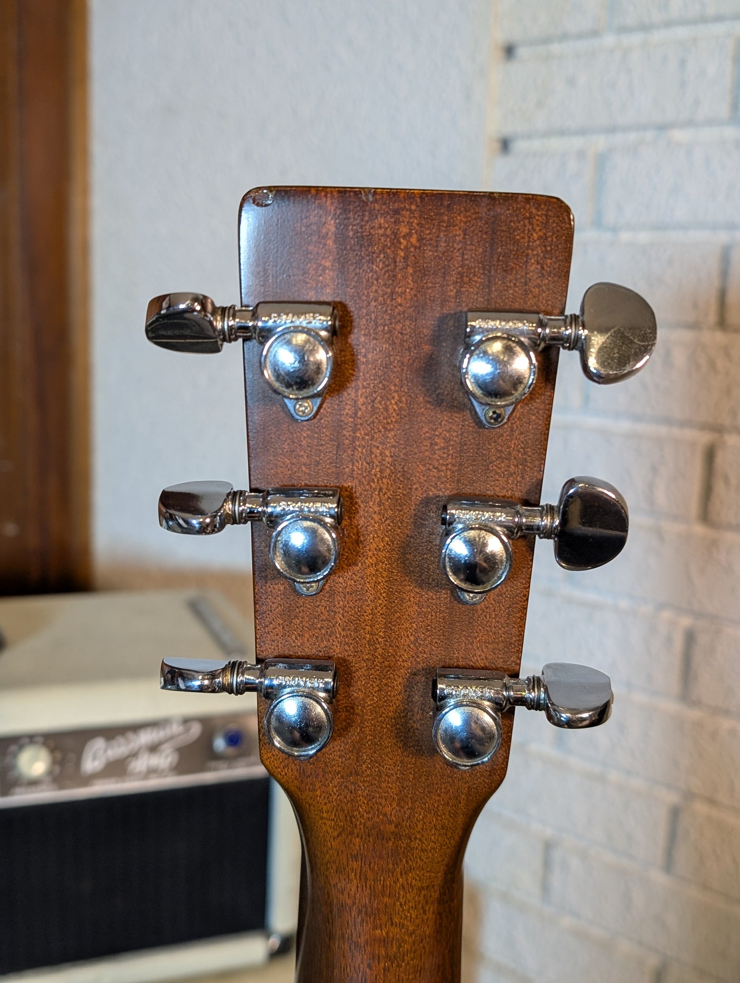 Martin D-18 Dreadnought Acoustic Guitar w/Case - Natural (1974)