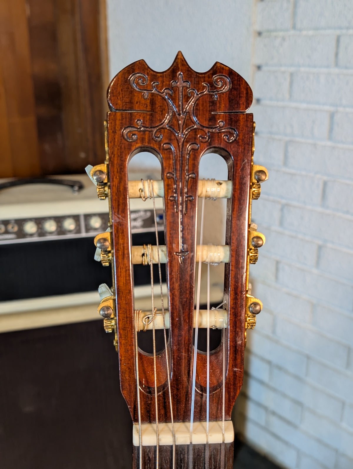 Fender FC-40 Classical Guitar w/Case (1970's)