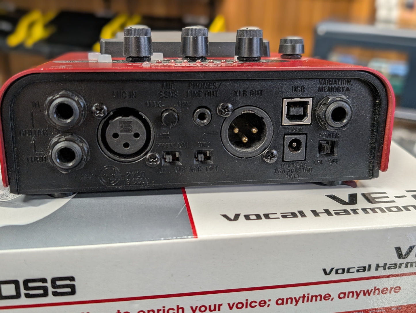 Boss VE-2 Vocal Harmonist Pedal w/Box (Used)