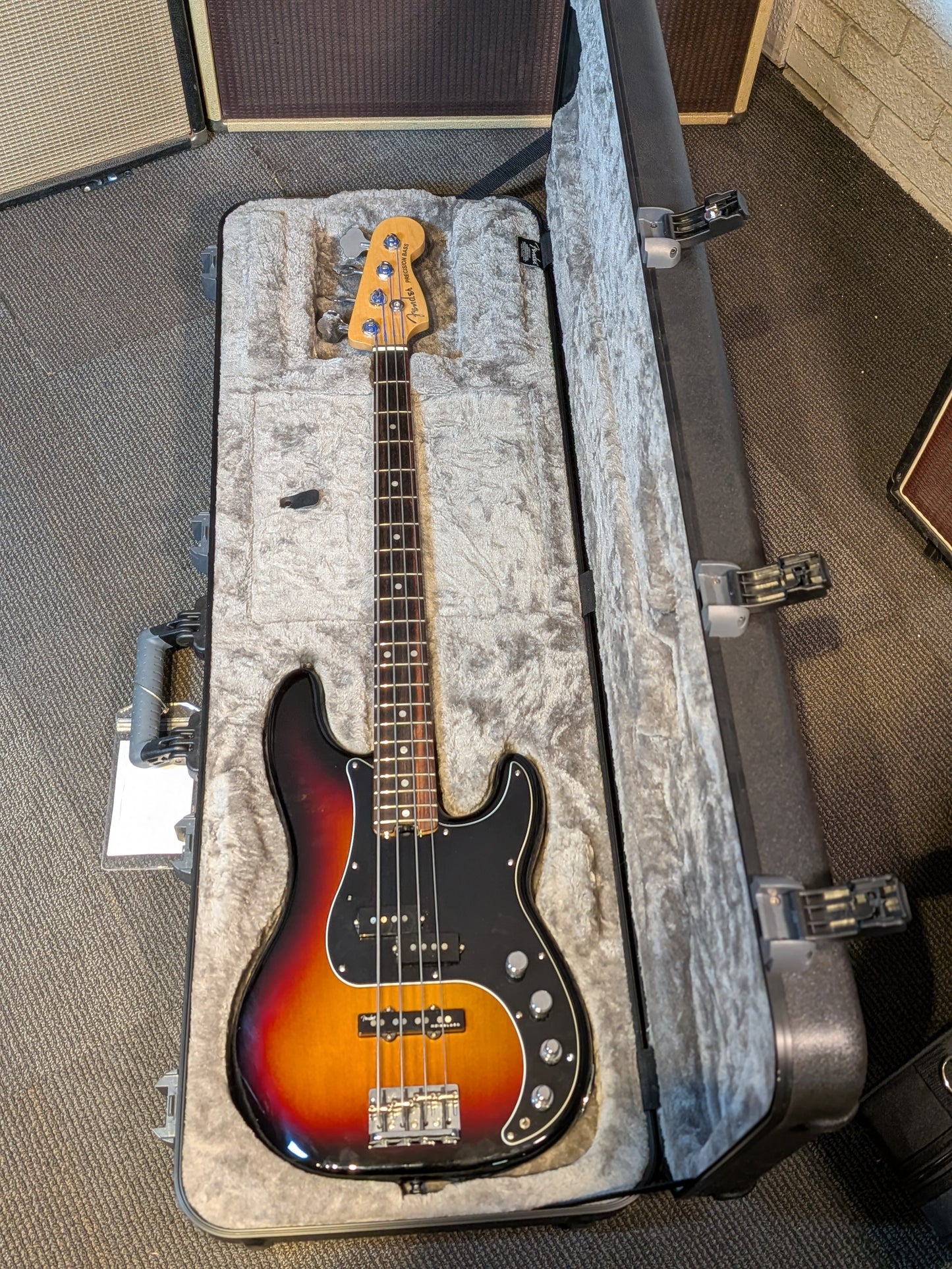 Fender American Elite Precision 4-String Active Bass Guitar w/Case - 3-Color Sunburst (2017)