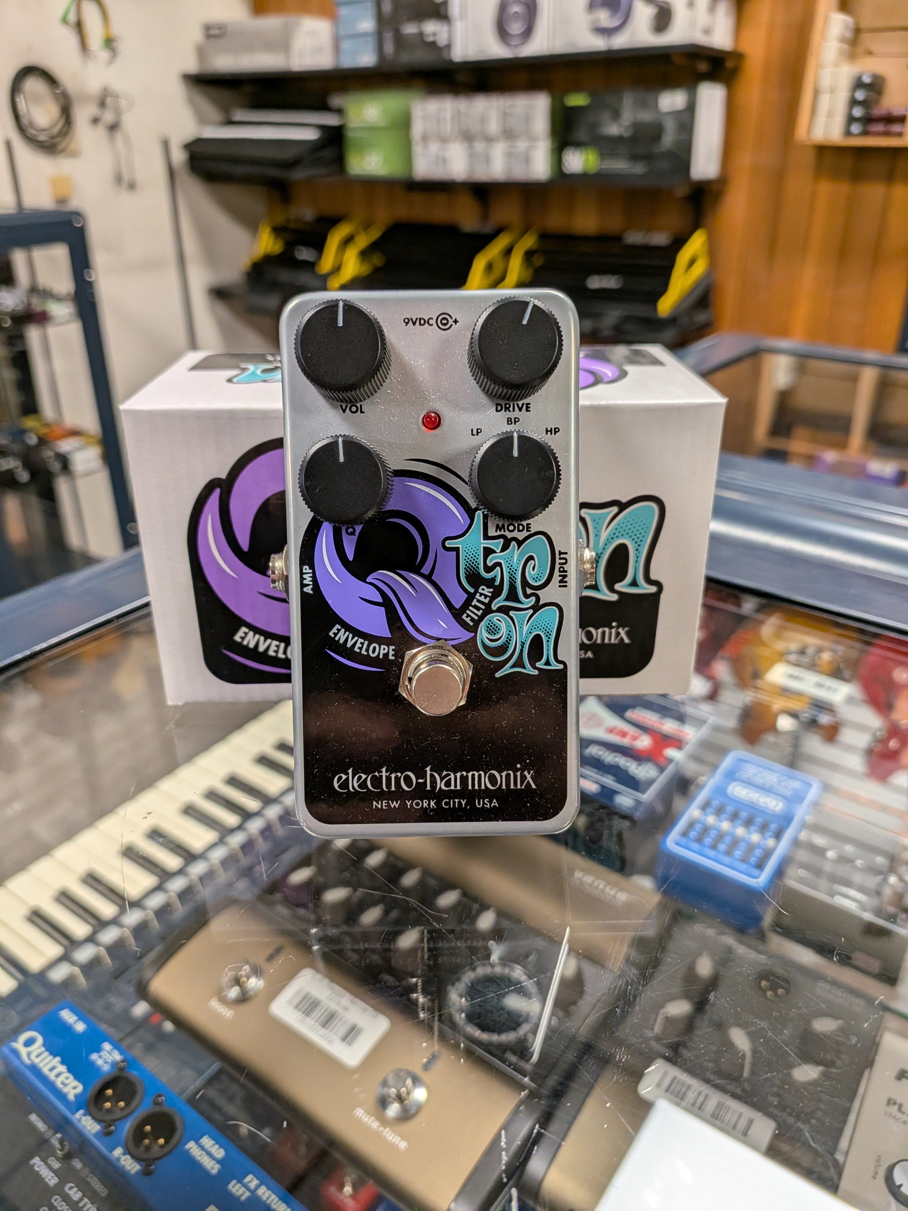 Electro-Harmonix Nano Q-Tron Envelope Filter Pedal w/Box (Used